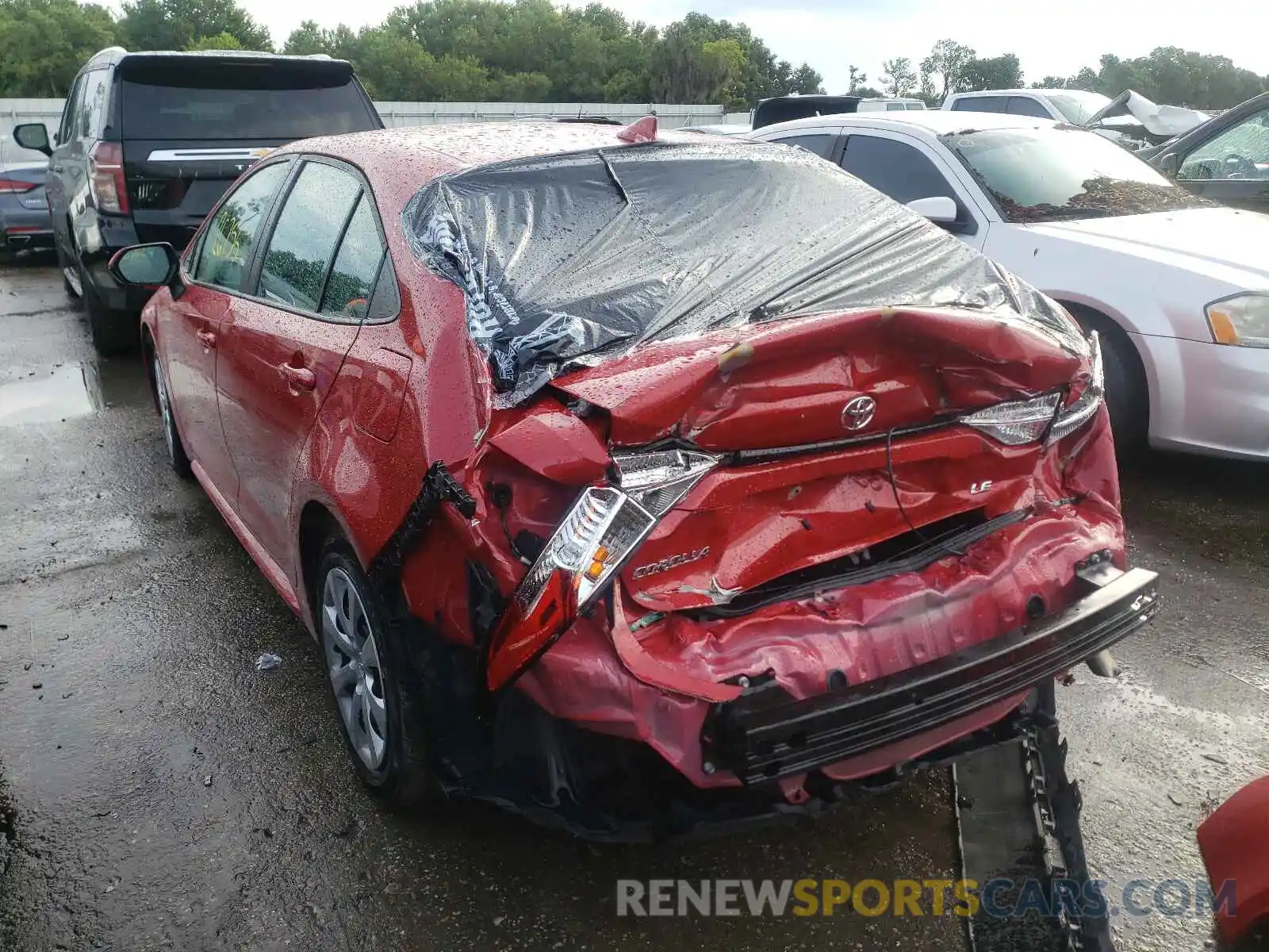 3 Photograph of a damaged car 5YFEPRAE9LP076651 TOYOTA COROLLA 2020