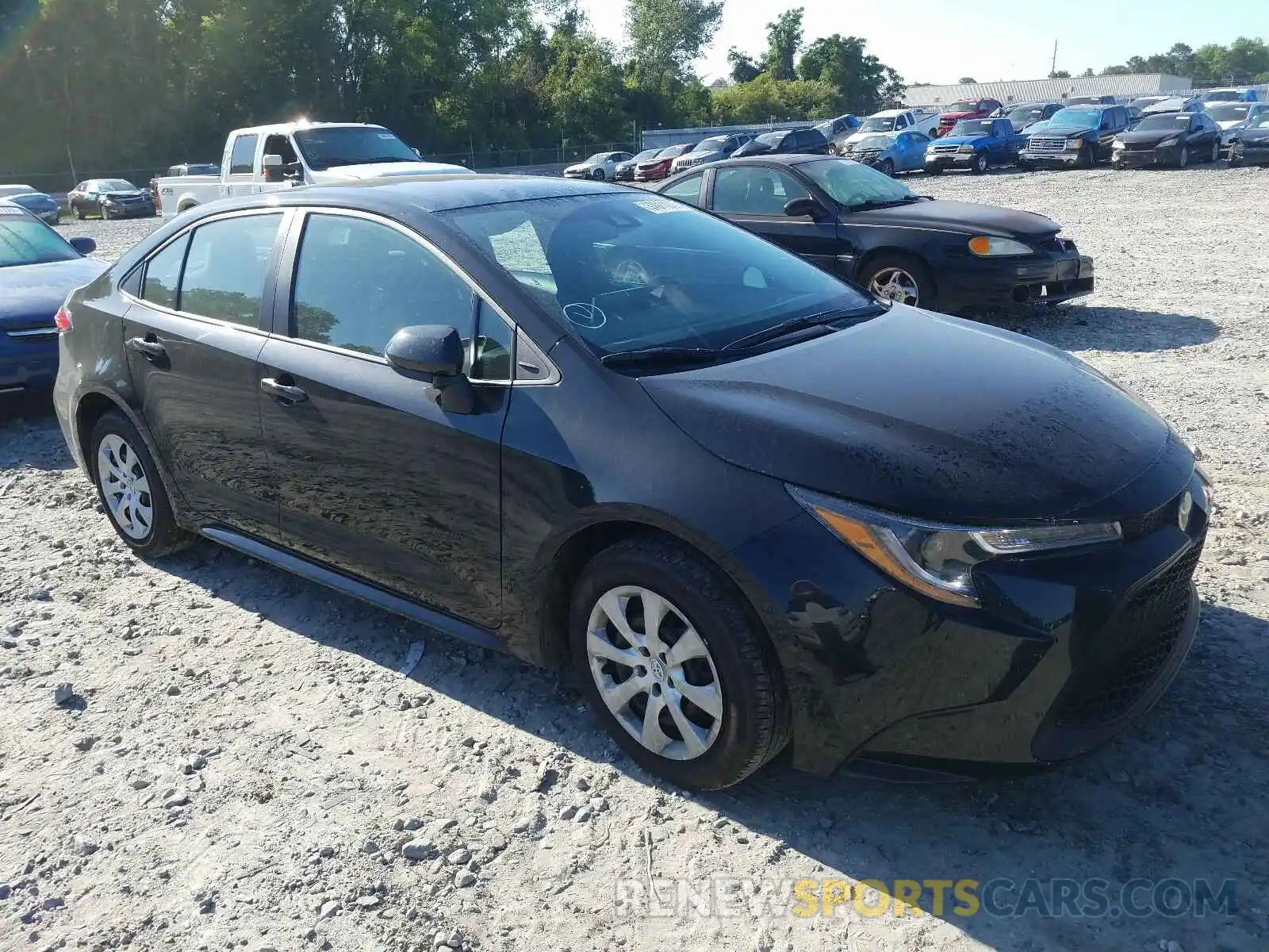 1 Photograph of a damaged car 5YFEPRAE9LP077394 TOYOTA COROLLA 2020