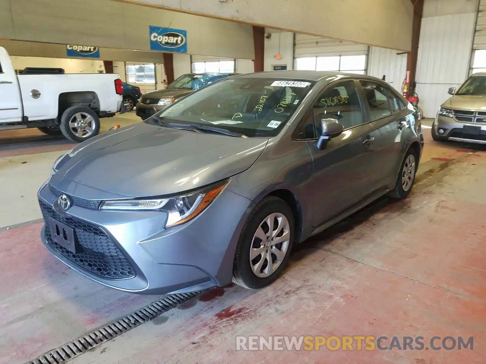 2 Photograph of a damaged car 5YFEPRAE9LP078187 TOYOTA COROLLA 2020