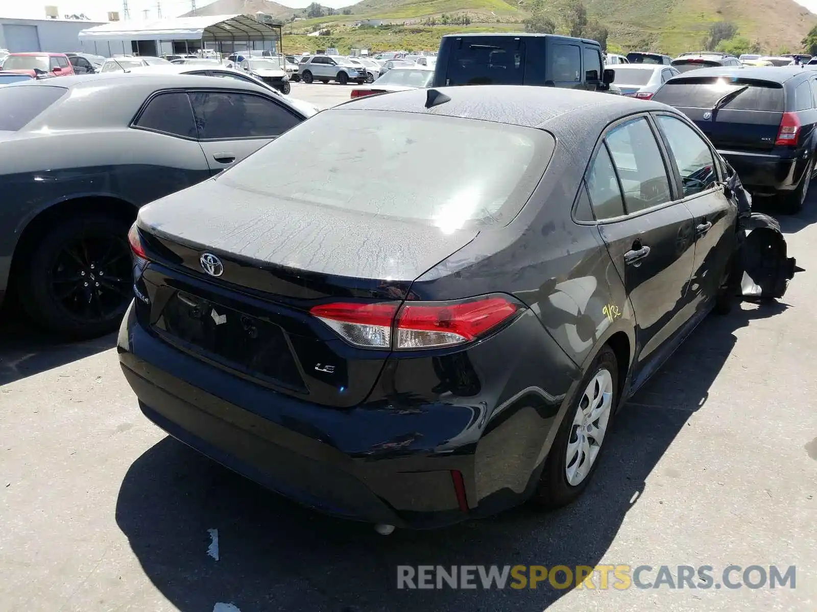 4 Photograph of a damaged car 5YFEPRAE9LP078500 TOYOTA COROLLA 2020