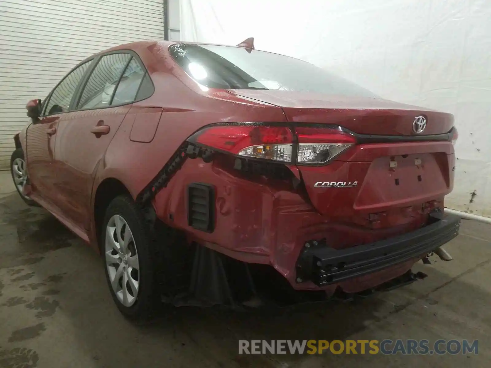 3 Photograph of a damaged car 5YFEPRAE9LP078755 TOYOTA COROLLA 2020