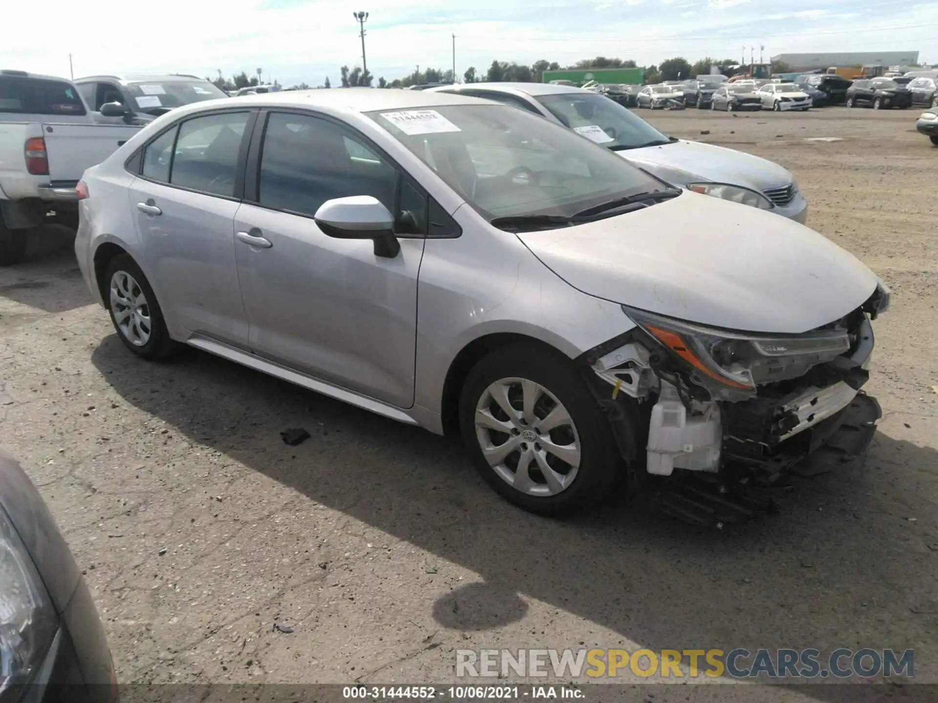 1 Photograph of a damaged car 5YFEPRAE9LP079159 TOYOTA COROLLA 2020