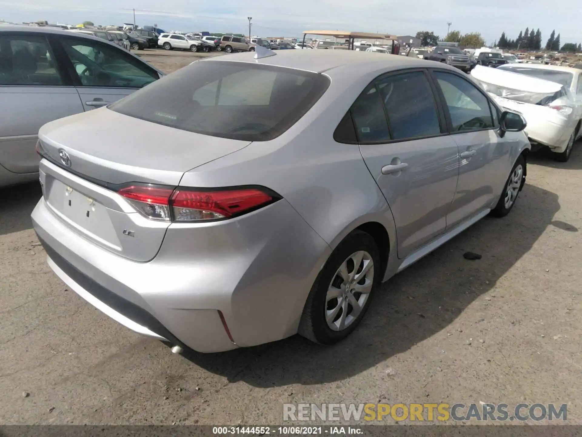 4 Photograph of a damaged car 5YFEPRAE9LP079159 TOYOTA COROLLA 2020