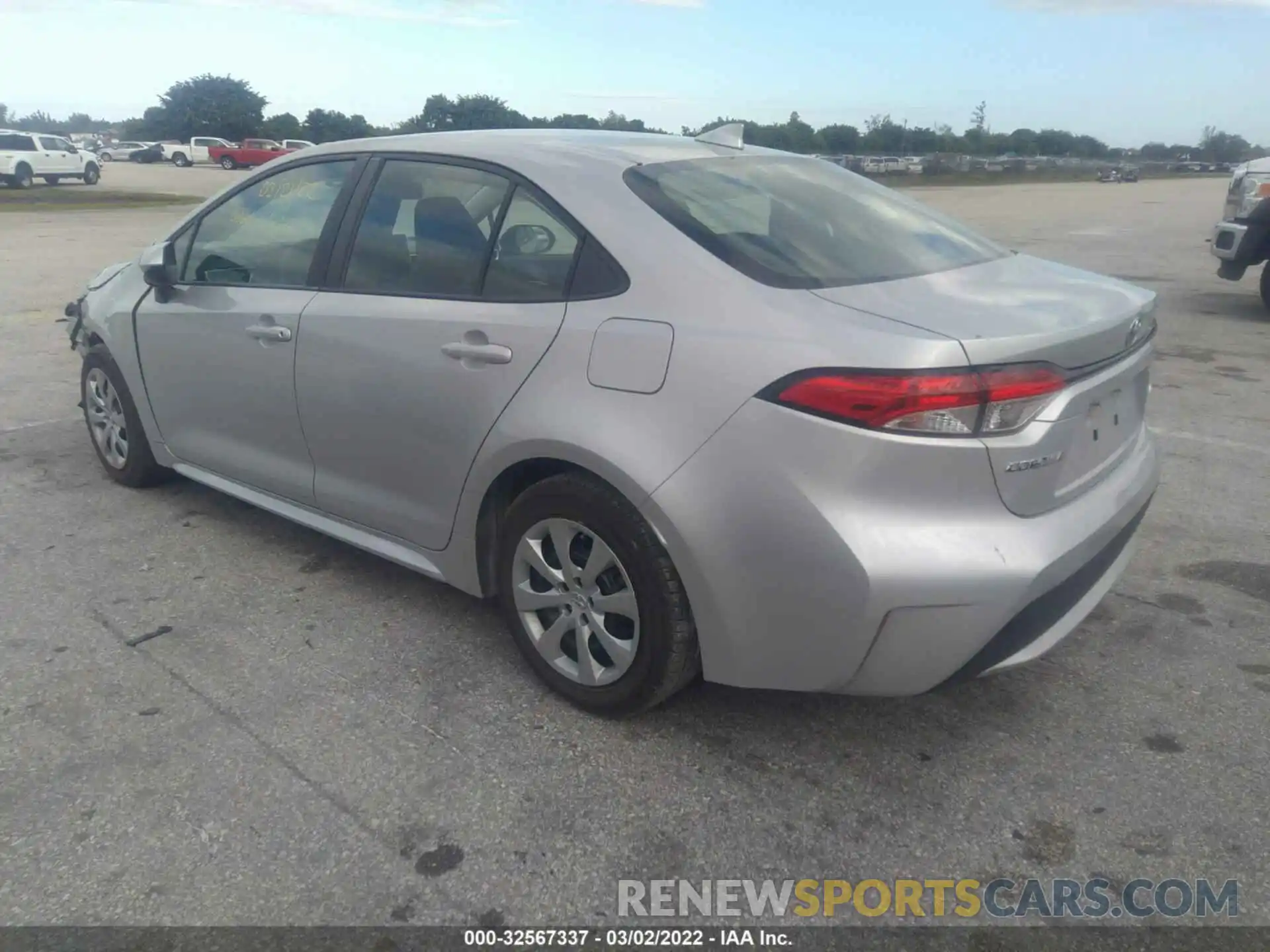 3 Photograph of a damaged car 5YFEPRAE9LP079341 TOYOTA COROLLA 2020