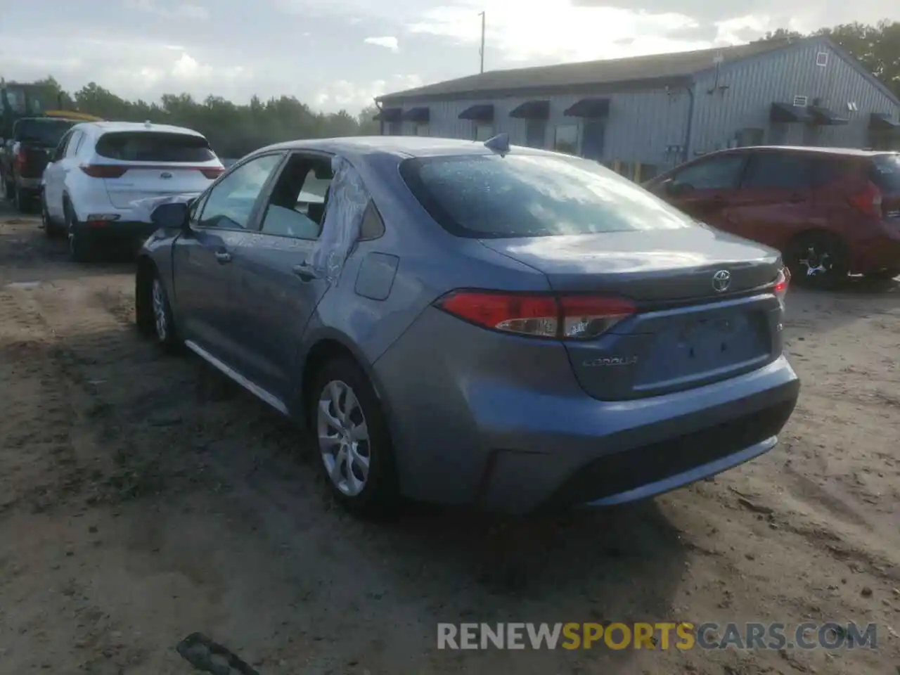 3 Photograph of a damaged car 5YFEPRAE9LP080358 TOYOTA COROLLA 2020