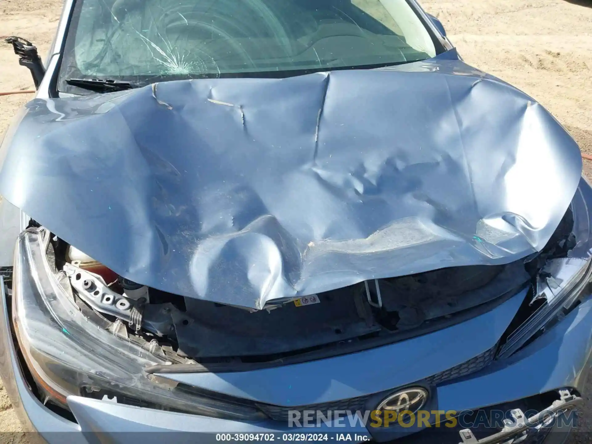 6 Photograph of a damaged car 5YFEPRAE9LP081462 TOYOTA COROLLA 2020