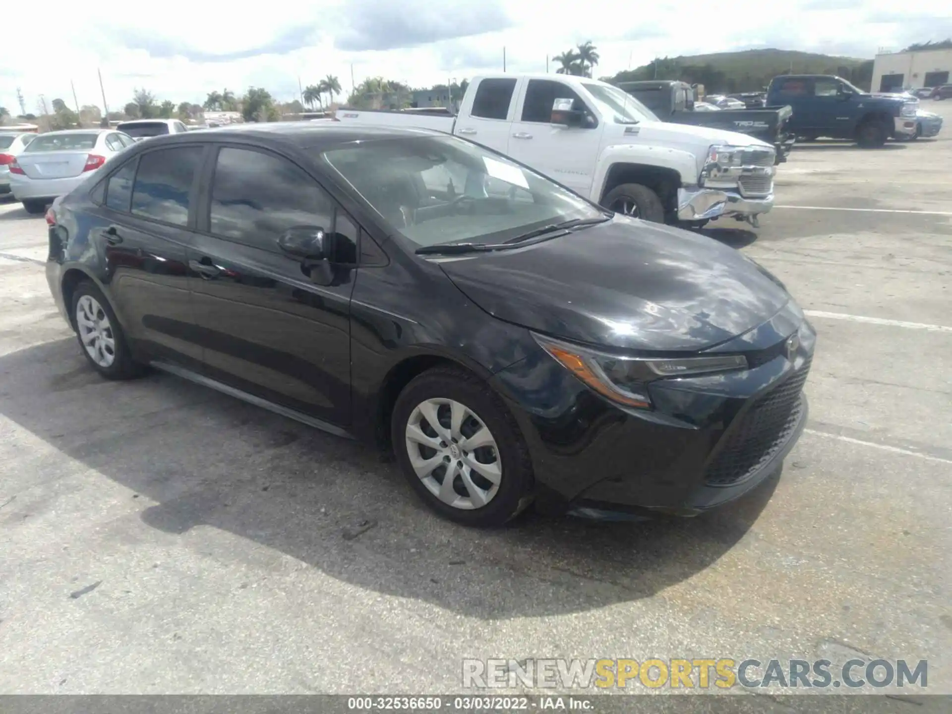 1 Photograph of a damaged car 5YFEPRAE9LP082126 TOYOTA COROLLA 2020