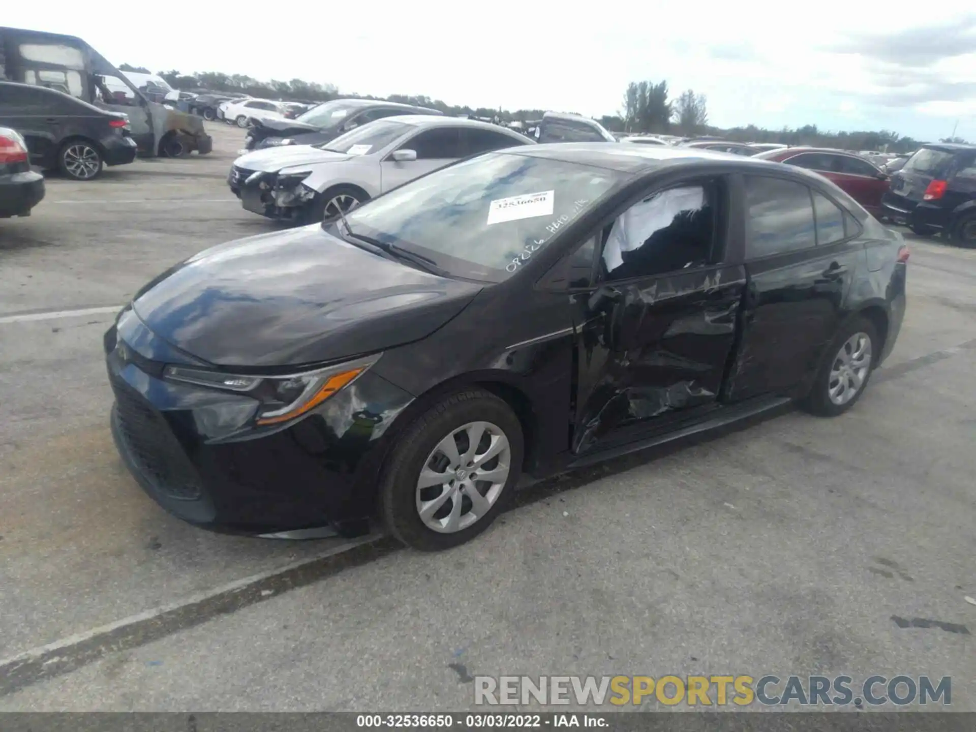 2 Photograph of a damaged car 5YFEPRAE9LP082126 TOYOTA COROLLA 2020