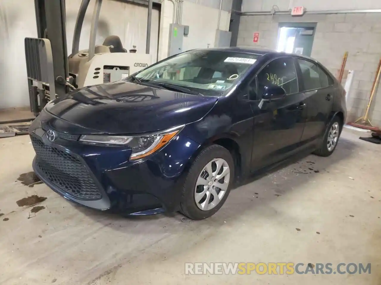 2 Photograph of a damaged car 5YFEPRAE9LP084894 TOYOTA COROLLA 2020