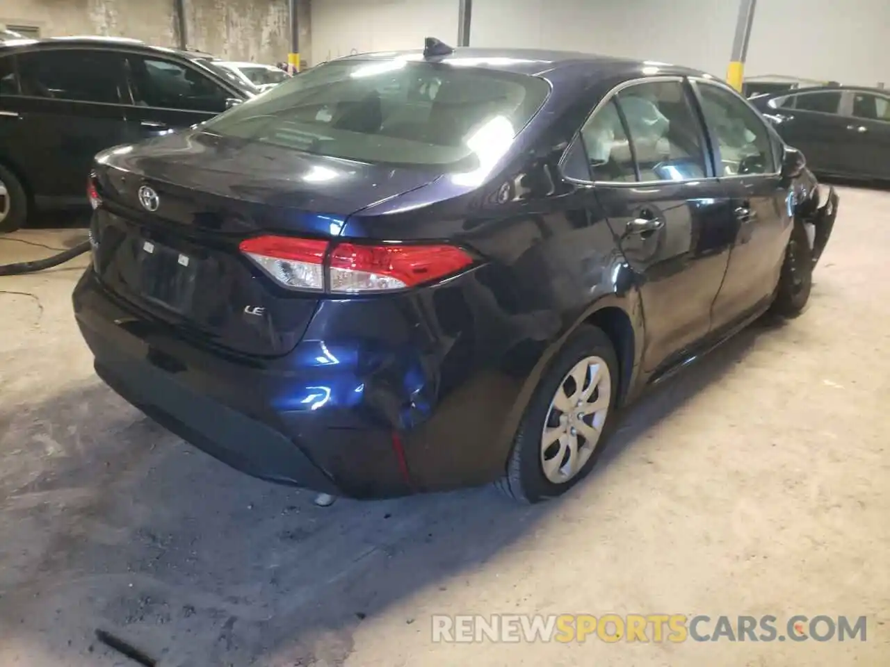 4 Photograph of a damaged car 5YFEPRAE9LP084894 TOYOTA COROLLA 2020