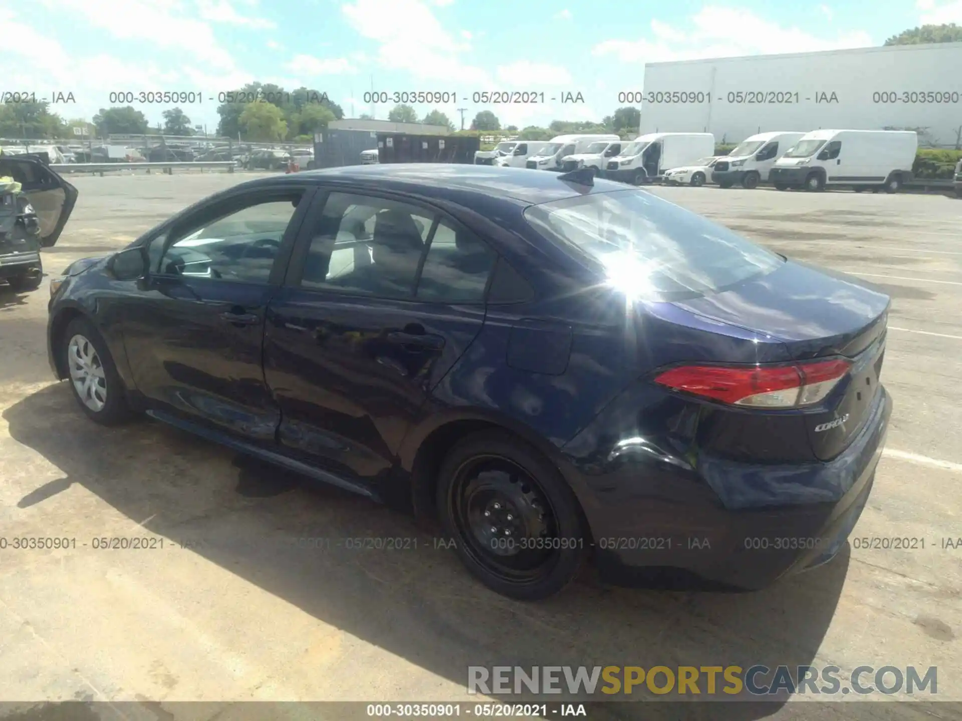 3 Photograph of a damaged car 5YFEPRAE9LP085057 TOYOTA COROLLA 2020