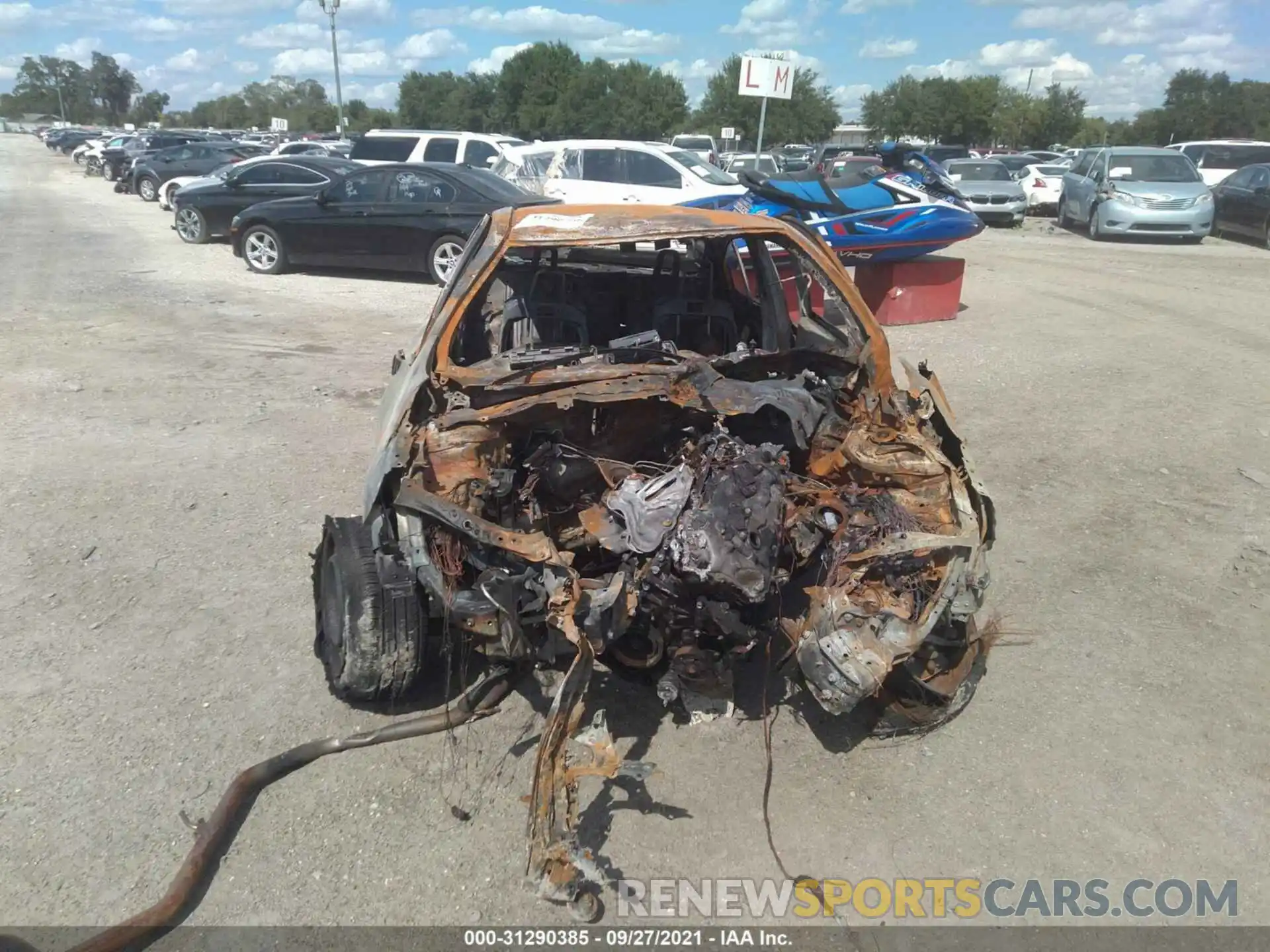 6 Photograph of a damaged car 5YFEPRAE9LP086869 TOYOTA COROLLA 2020