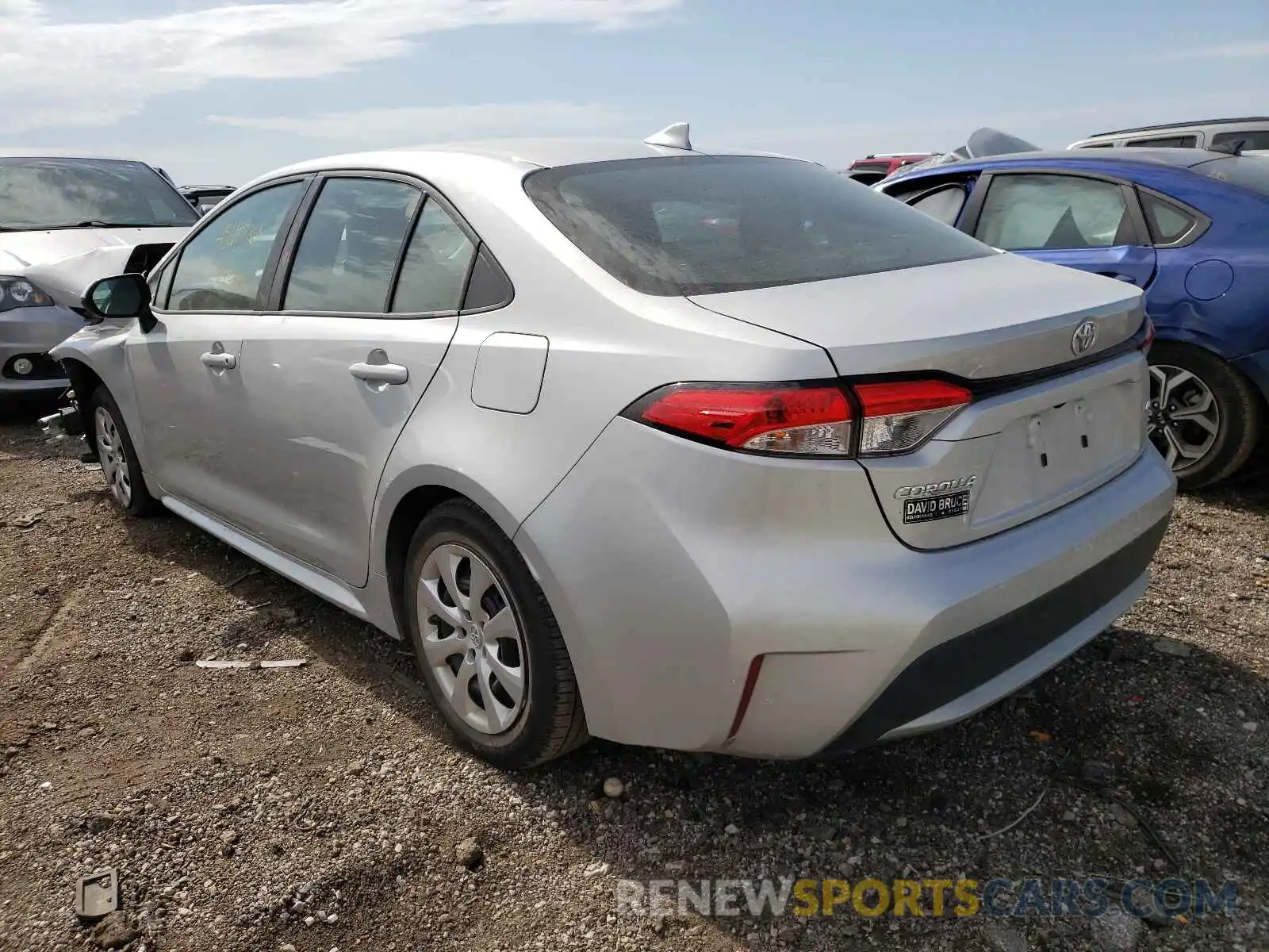 3 Photograph of a damaged car 5YFEPRAE9LP086919 TOYOTA COROLLA 2020