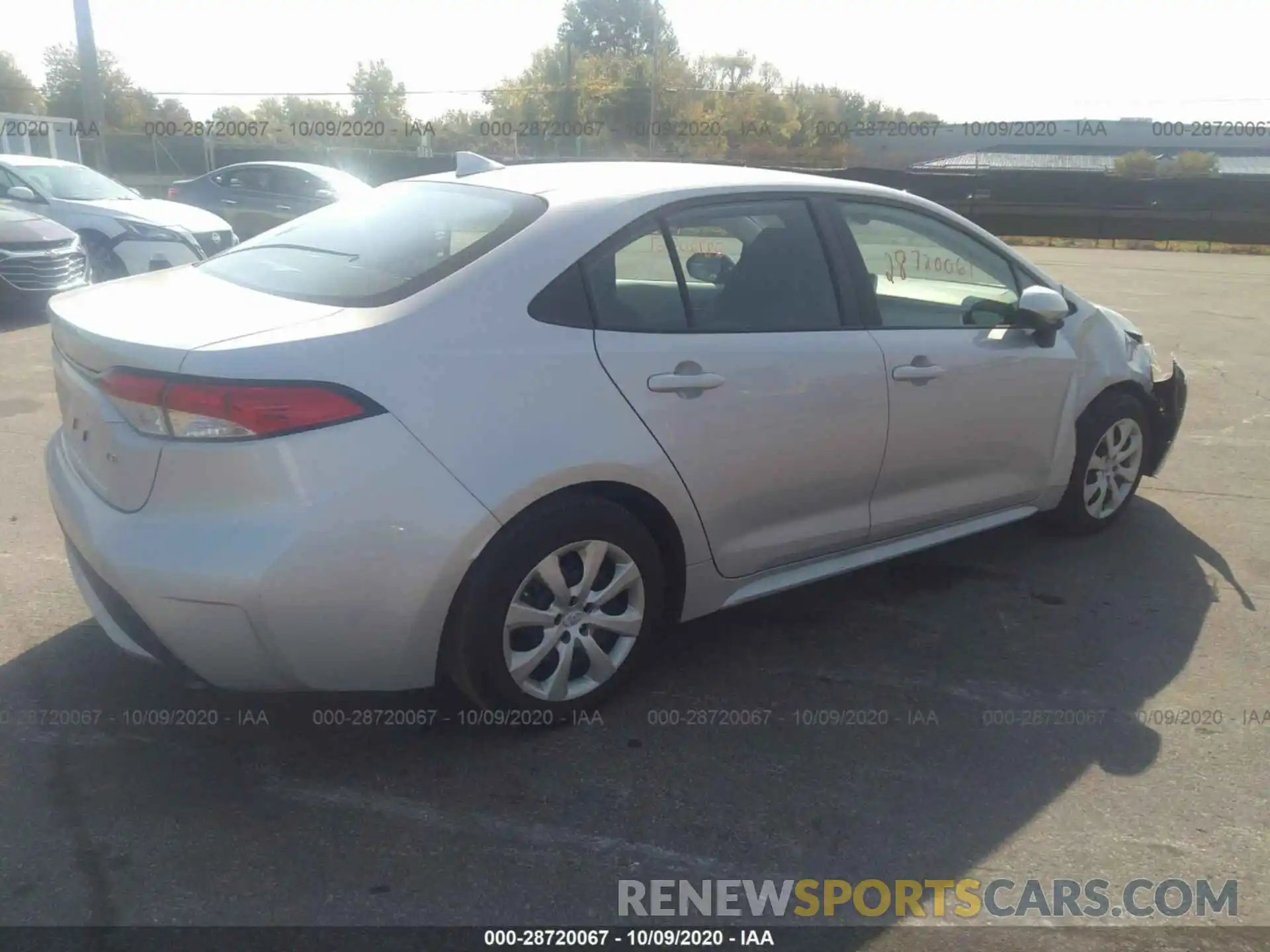 4 Photograph of a damaged car 5YFEPRAE9LP087116 TOYOTA COROLLA 2020