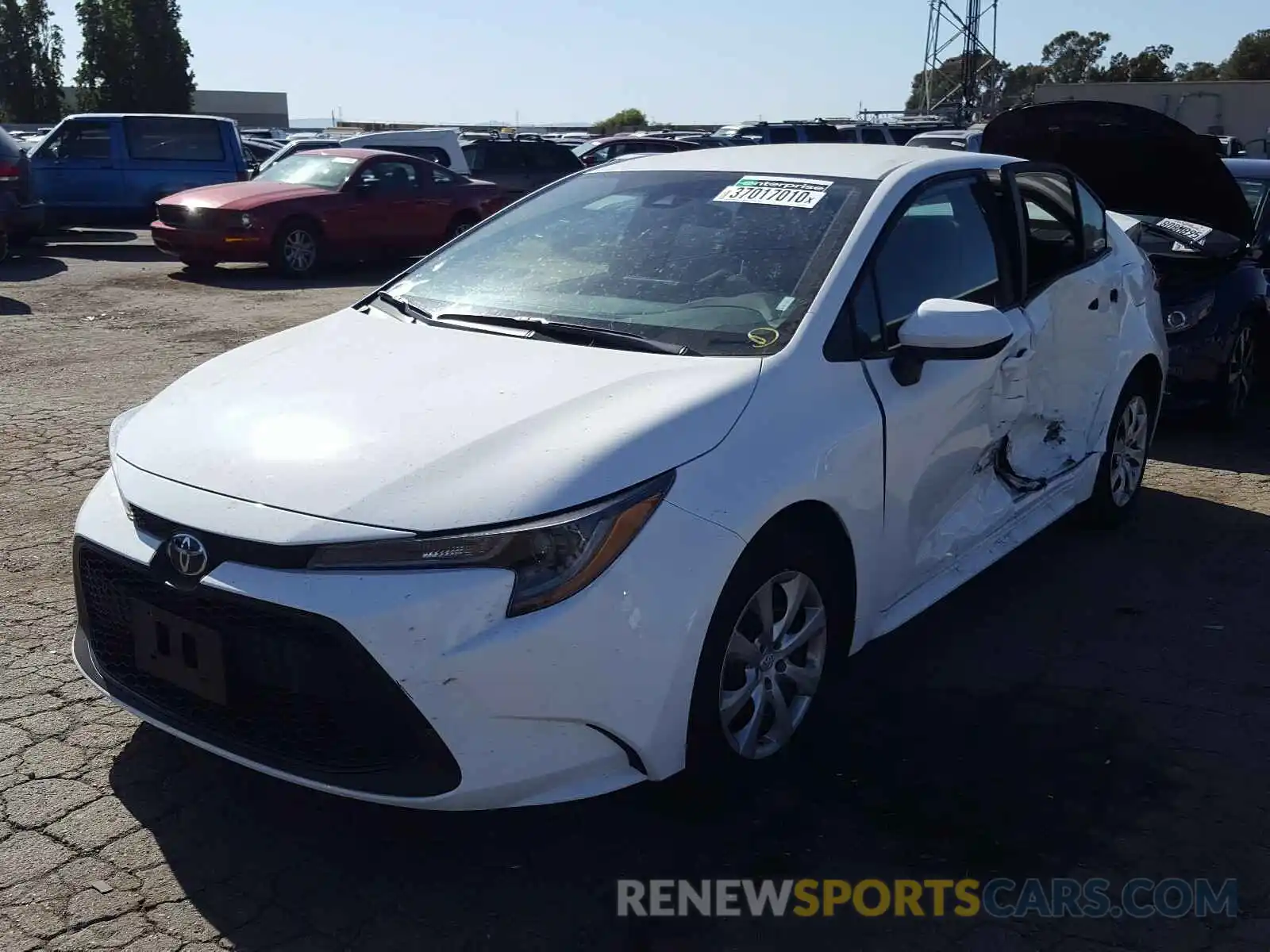 2 Photograph of a damaged car 5YFEPRAE9LP087858 TOYOTA COROLLA 2020