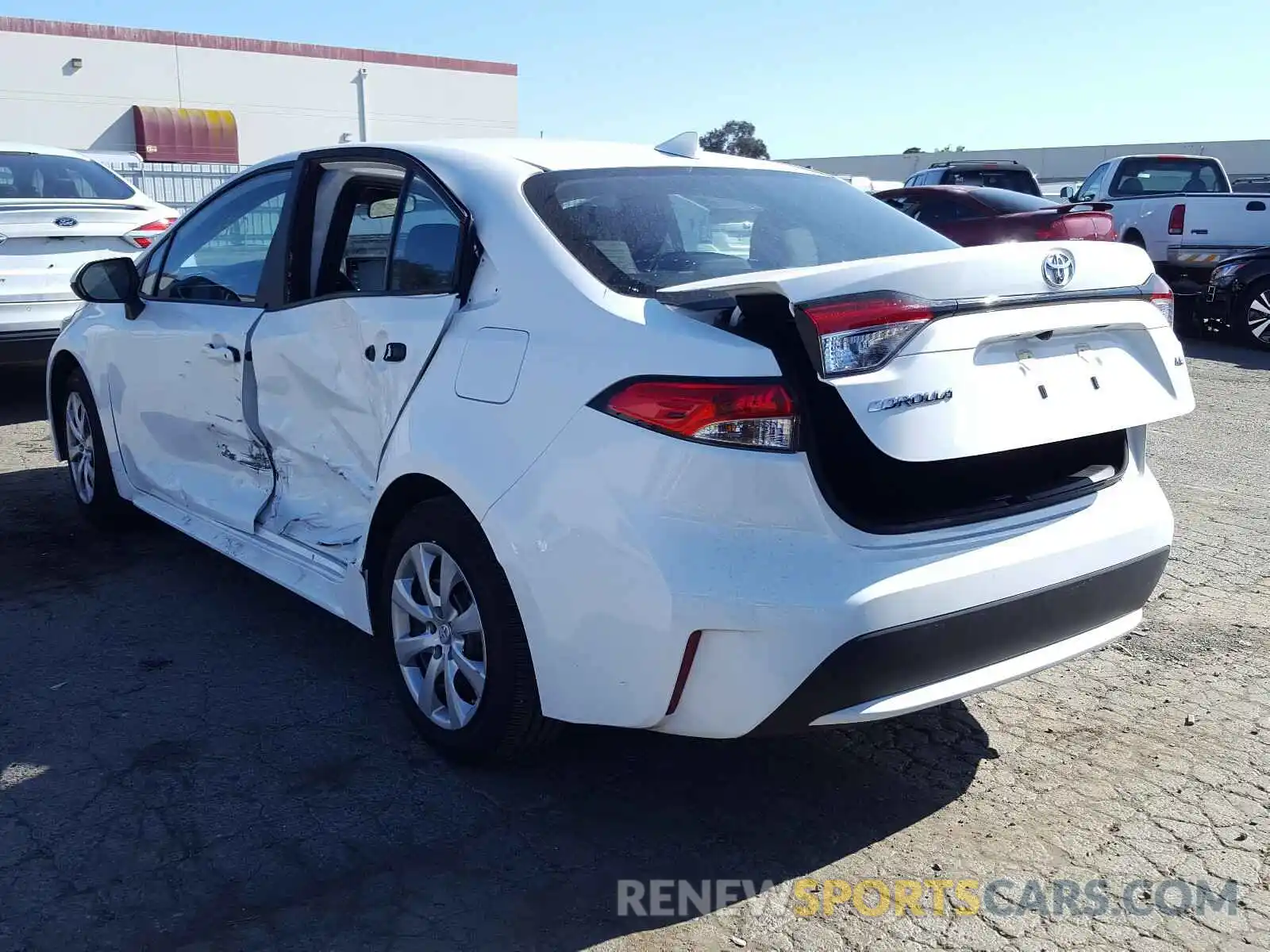 3 Photograph of a damaged car 5YFEPRAE9LP087858 TOYOTA COROLLA 2020