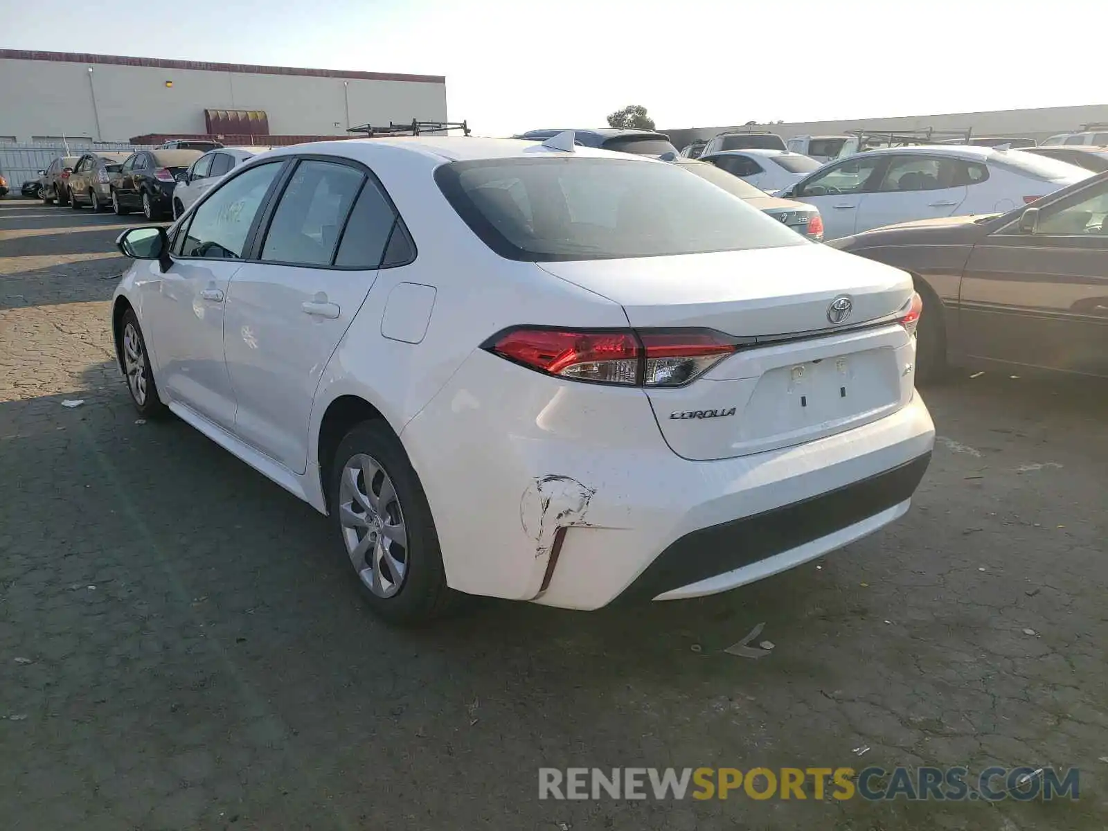 3 Photograph of a damaged car 5YFEPRAE9LP089531 TOYOTA COROLLA 2020