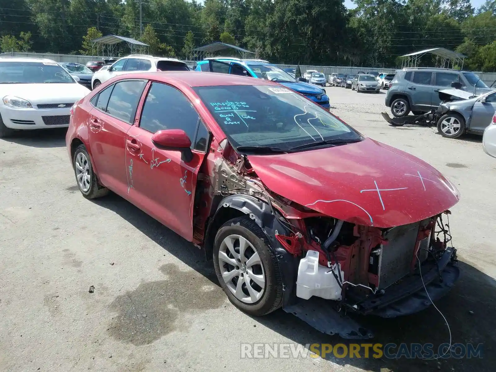 1 Photograph of a damaged car 5YFEPRAE9LP091537 TOYOTA COROLLA 2020