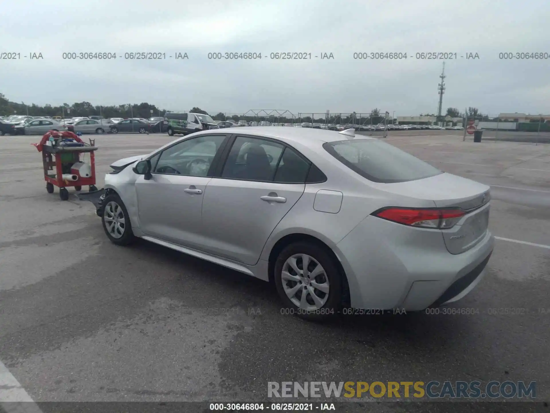 3 Photograph of a damaged car 5YFEPRAE9LP091909 TOYOTA COROLLA 2020