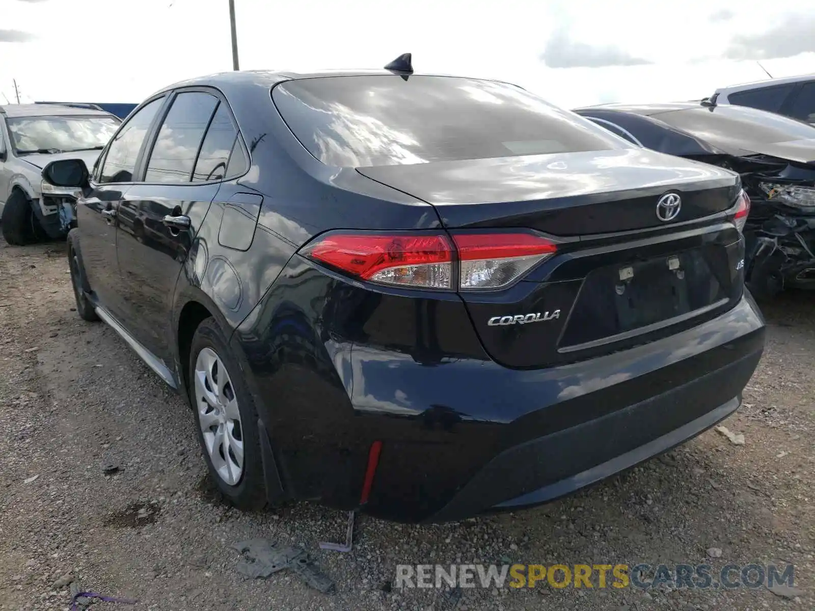 3 Photograph of a damaged car 5YFEPRAE9LP092137 TOYOTA COROLLA 2020