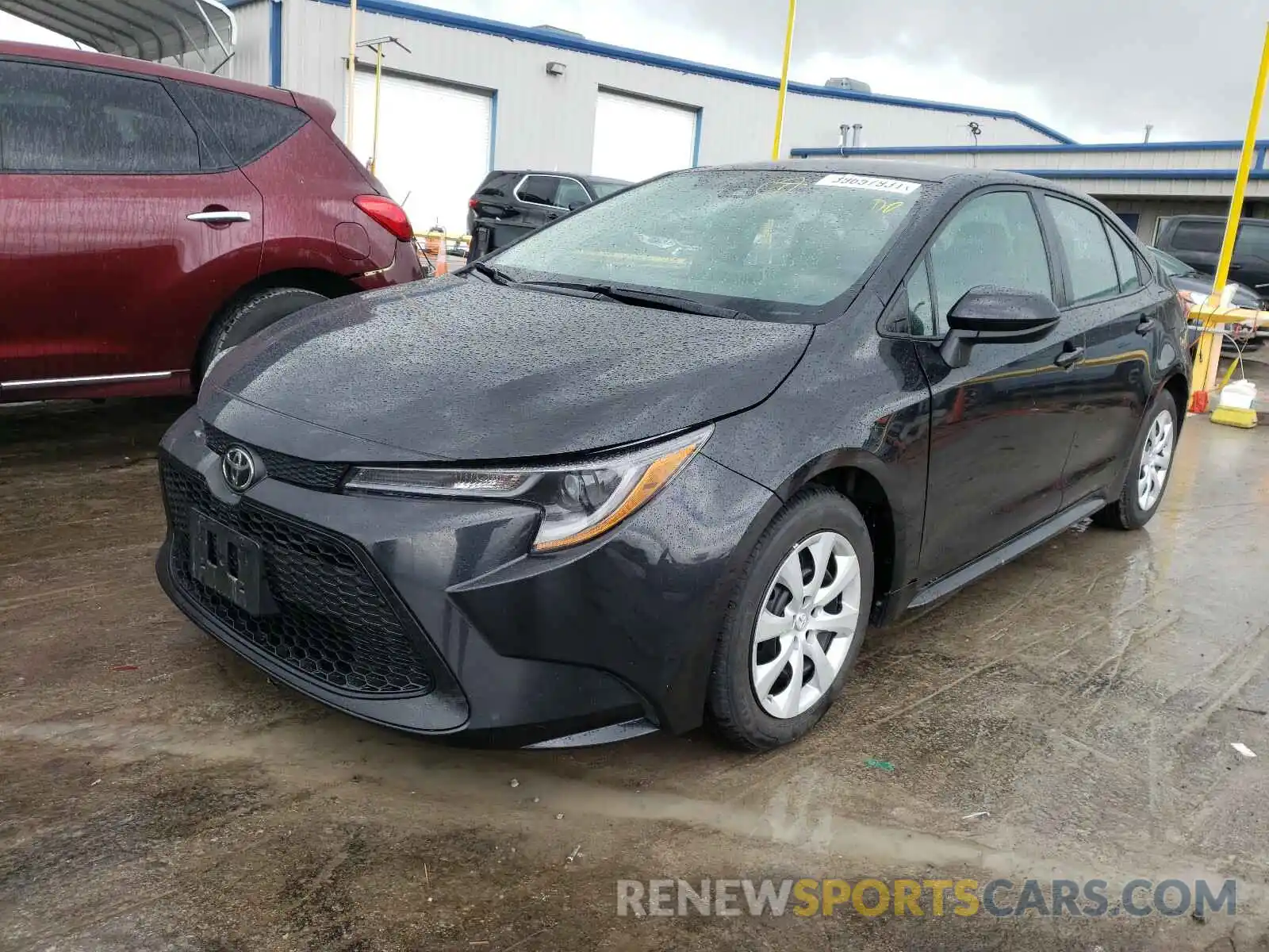 2 Photograph of a damaged car 5YFEPRAE9LP093949 TOYOTA COROLLA 2020