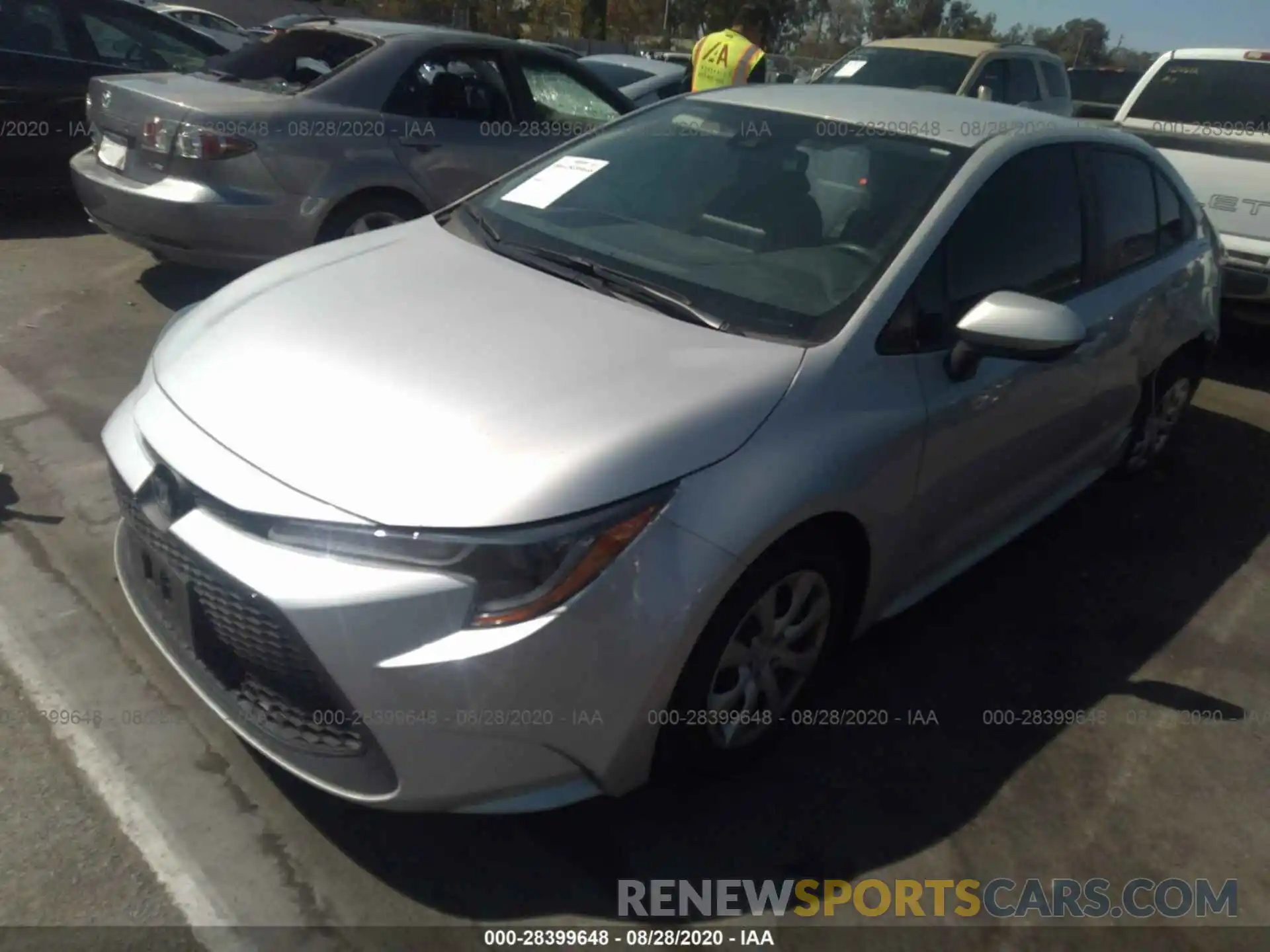 2 Photograph of a damaged car 5YFEPRAE9LP094034 TOYOTA COROLLA 2020