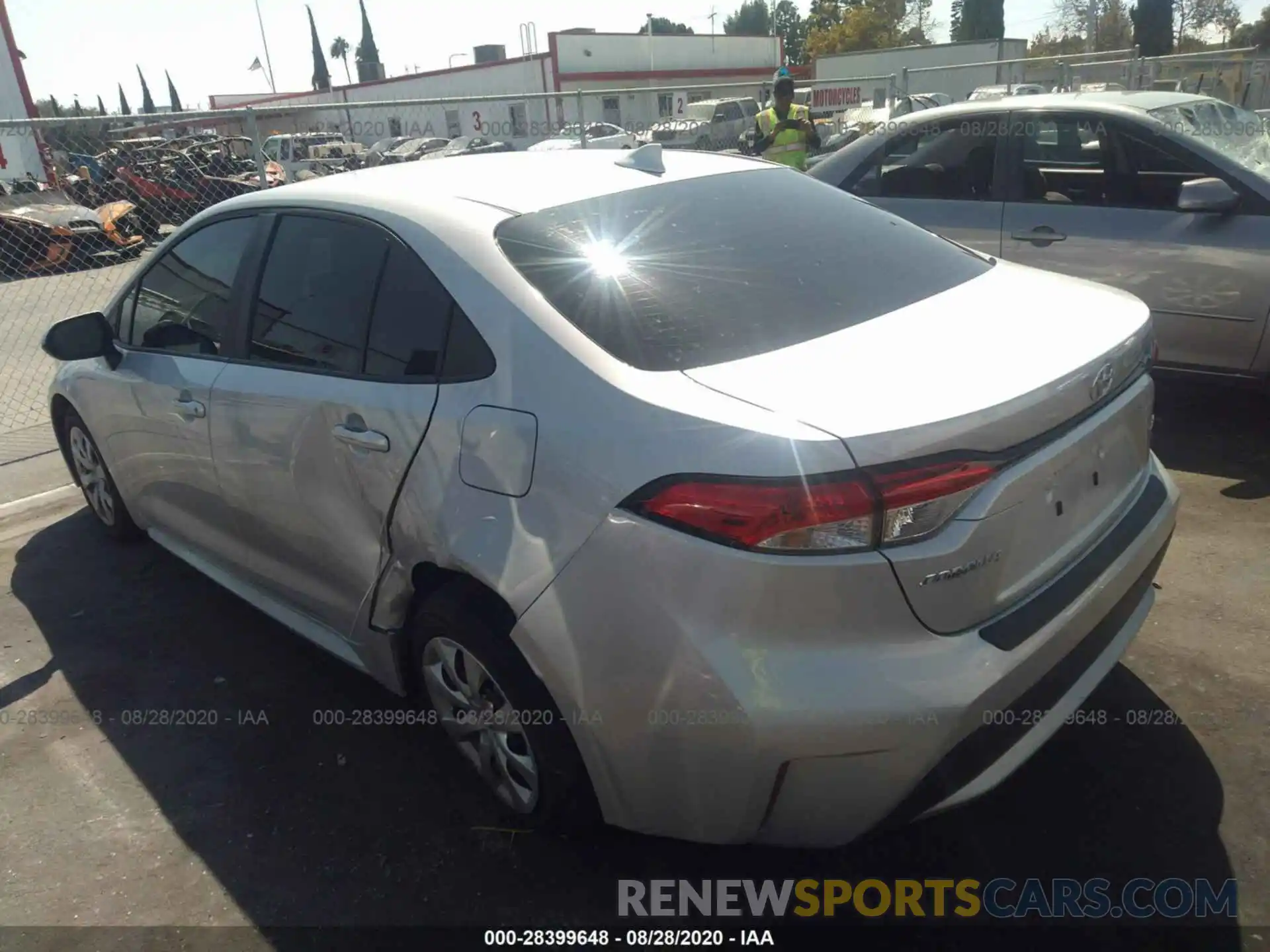 3 Photograph of a damaged car 5YFEPRAE9LP094034 TOYOTA COROLLA 2020