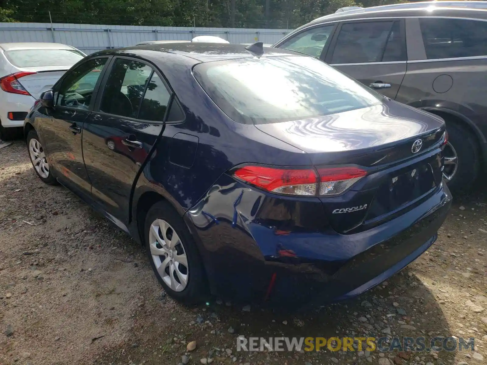 3 Photograph of a damaged car 5YFEPRAE9LP094664 TOYOTA COROLLA 2020