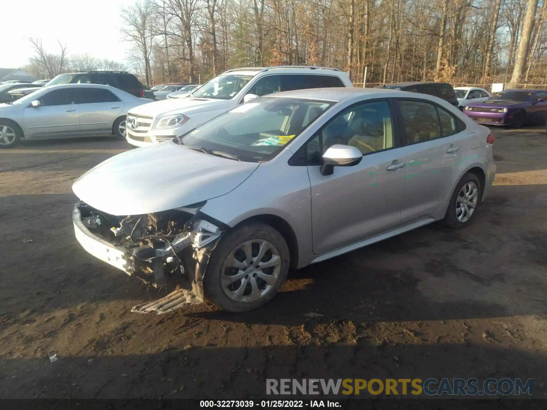 2 Photograph of a damaged car 5YFEPRAE9LP095359 TOYOTA COROLLA 2020