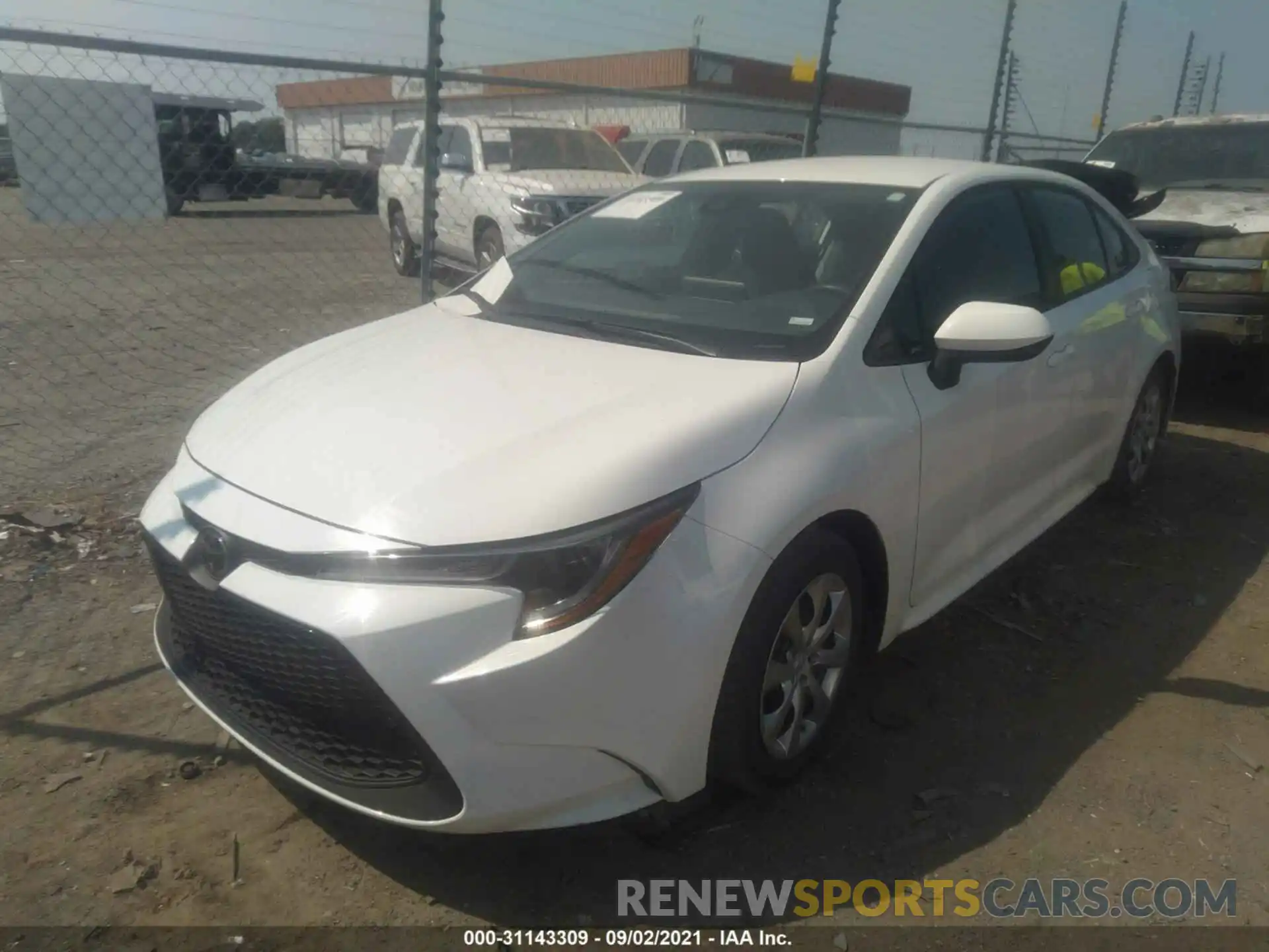 2 Photograph of a damaged car 5YFEPRAE9LP095927 TOYOTA COROLLA 2020