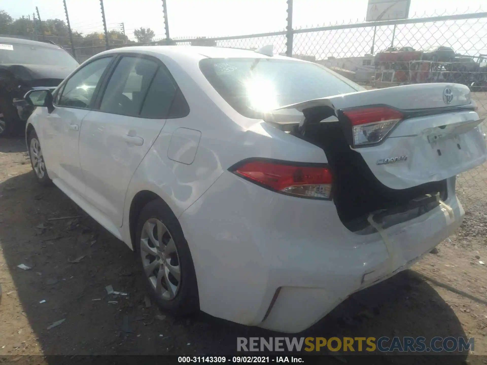 3 Photograph of a damaged car 5YFEPRAE9LP095927 TOYOTA COROLLA 2020