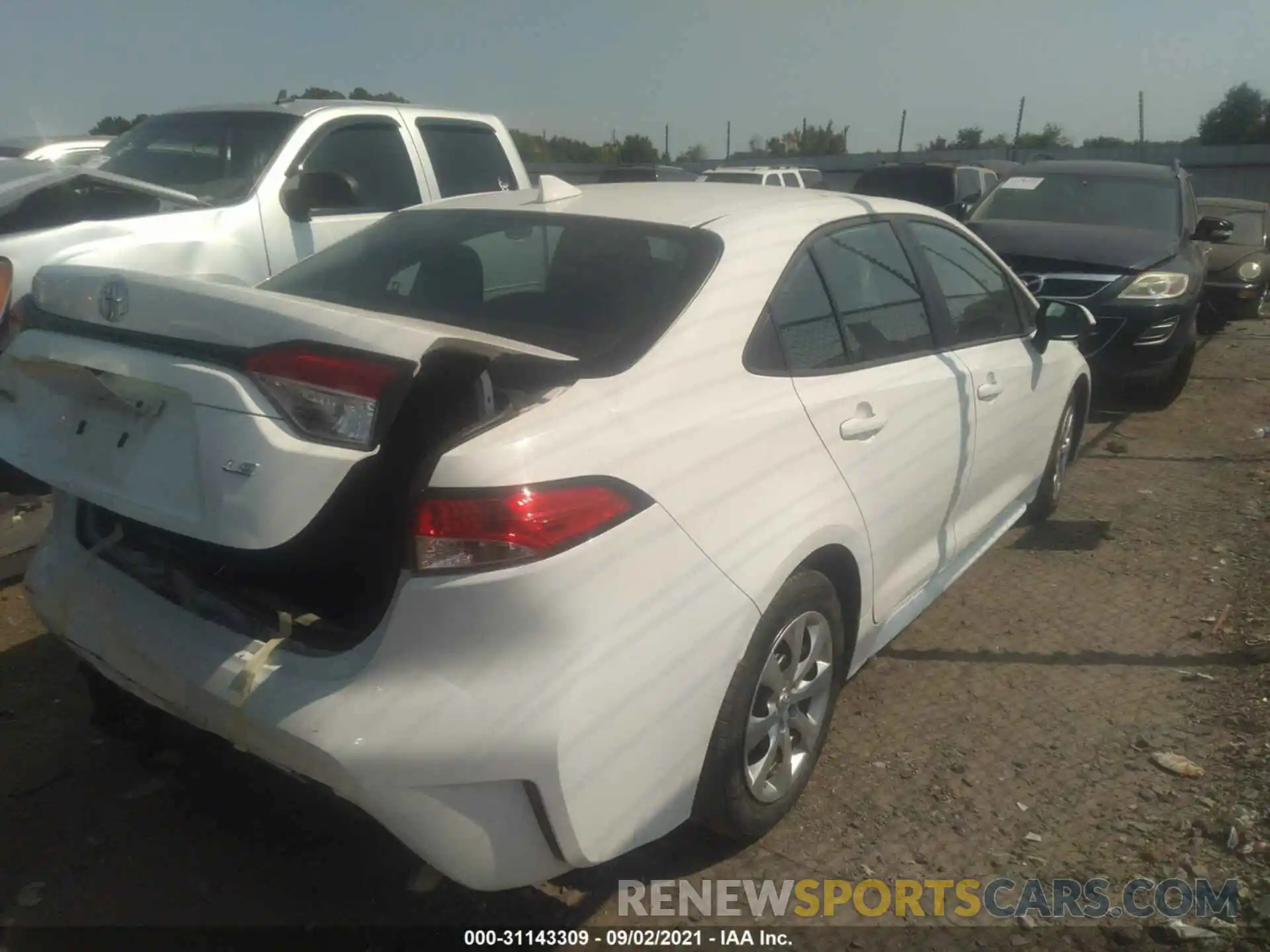 4 Photograph of a damaged car 5YFEPRAE9LP095927 TOYOTA COROLLA 2020