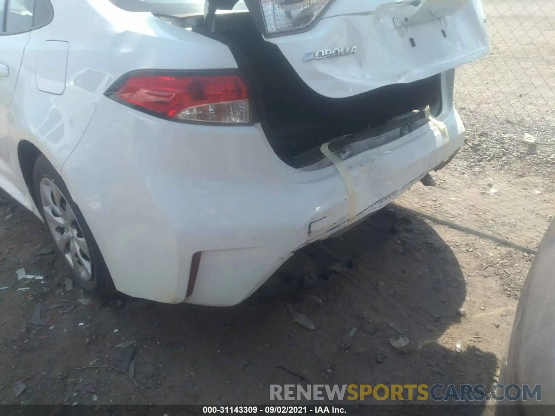 6 Photograph of a damaged car 5YFEPRAE9LP095927 TOYOTA COROLLA 2020