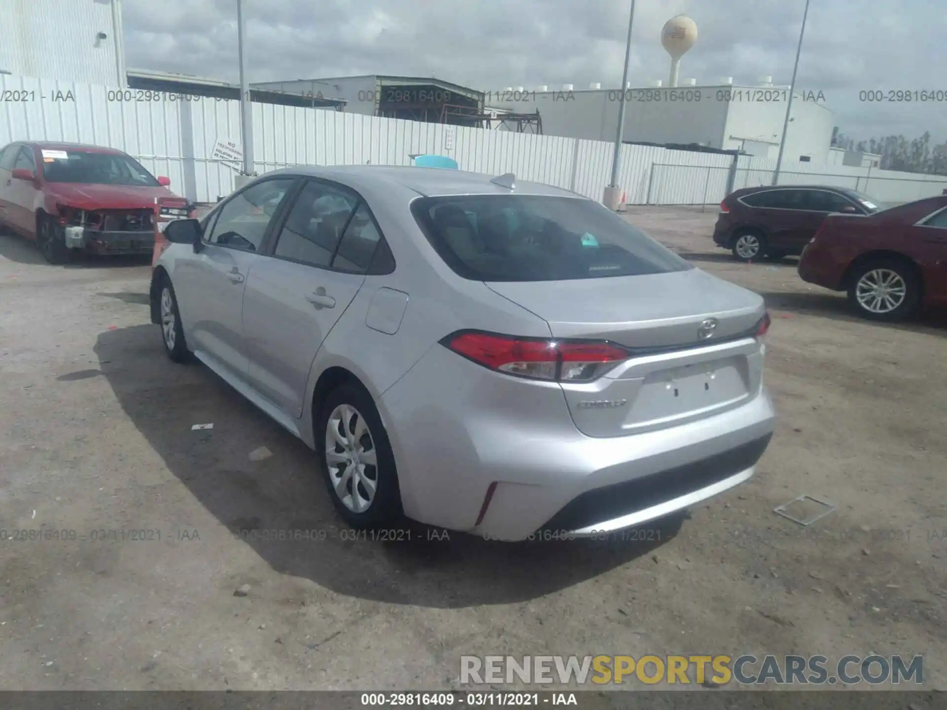 3 Photograph of a damaged car 5YFEPRAE9LP096351 TOYOTA COROLLA 2020