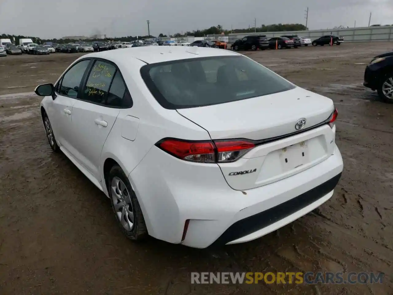 3 Photograph of a damaged car 5YFEPRAE9LP097841 TOYOTA COROLLA 2020