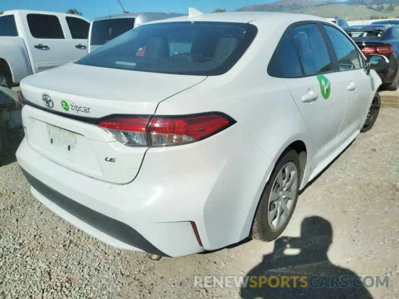 4 Photograph of a damaged car 5YFEPRAE9LP098133 TOYOTA COROLLA 2020