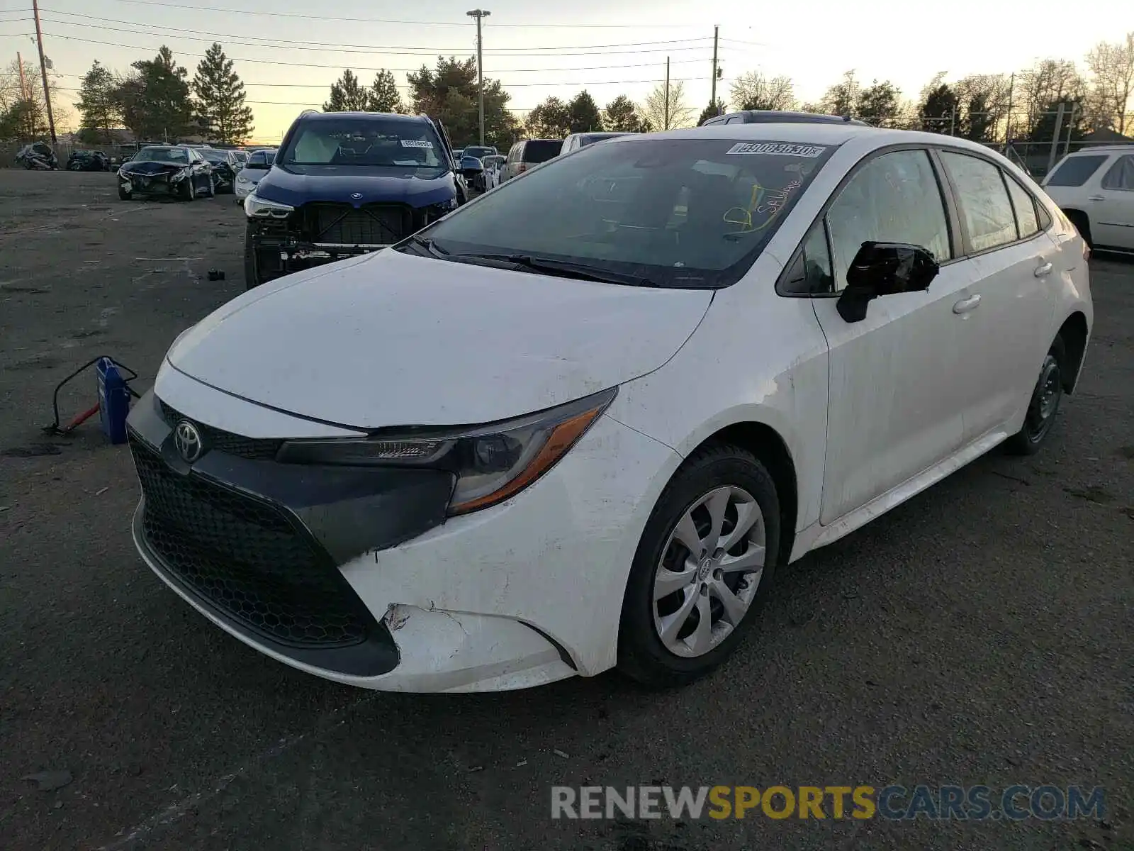 2 Photograph of a damaged car 5YFEPRAE9LP098939 TOYOTA COROLLA 2020