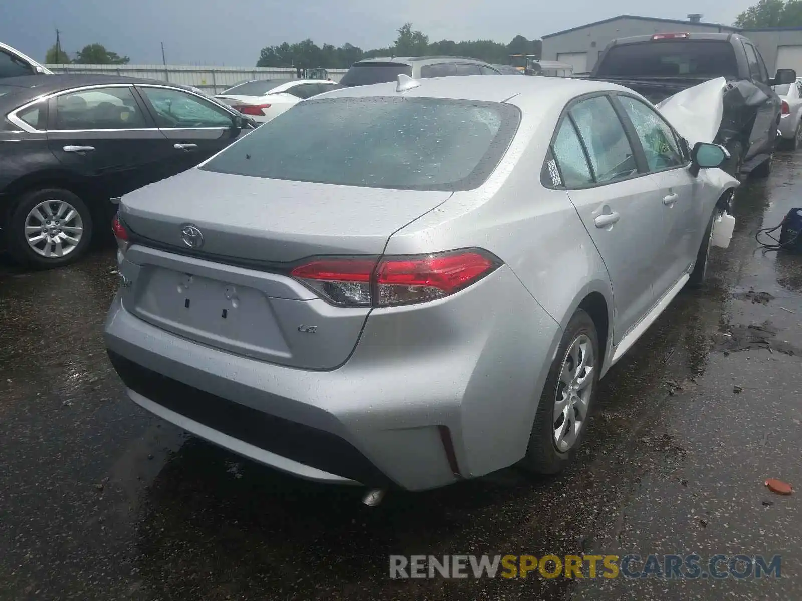 4 Photograph of a damaged car 5YFEPRAE9LP101225 TOYOTA COROLLA 2020