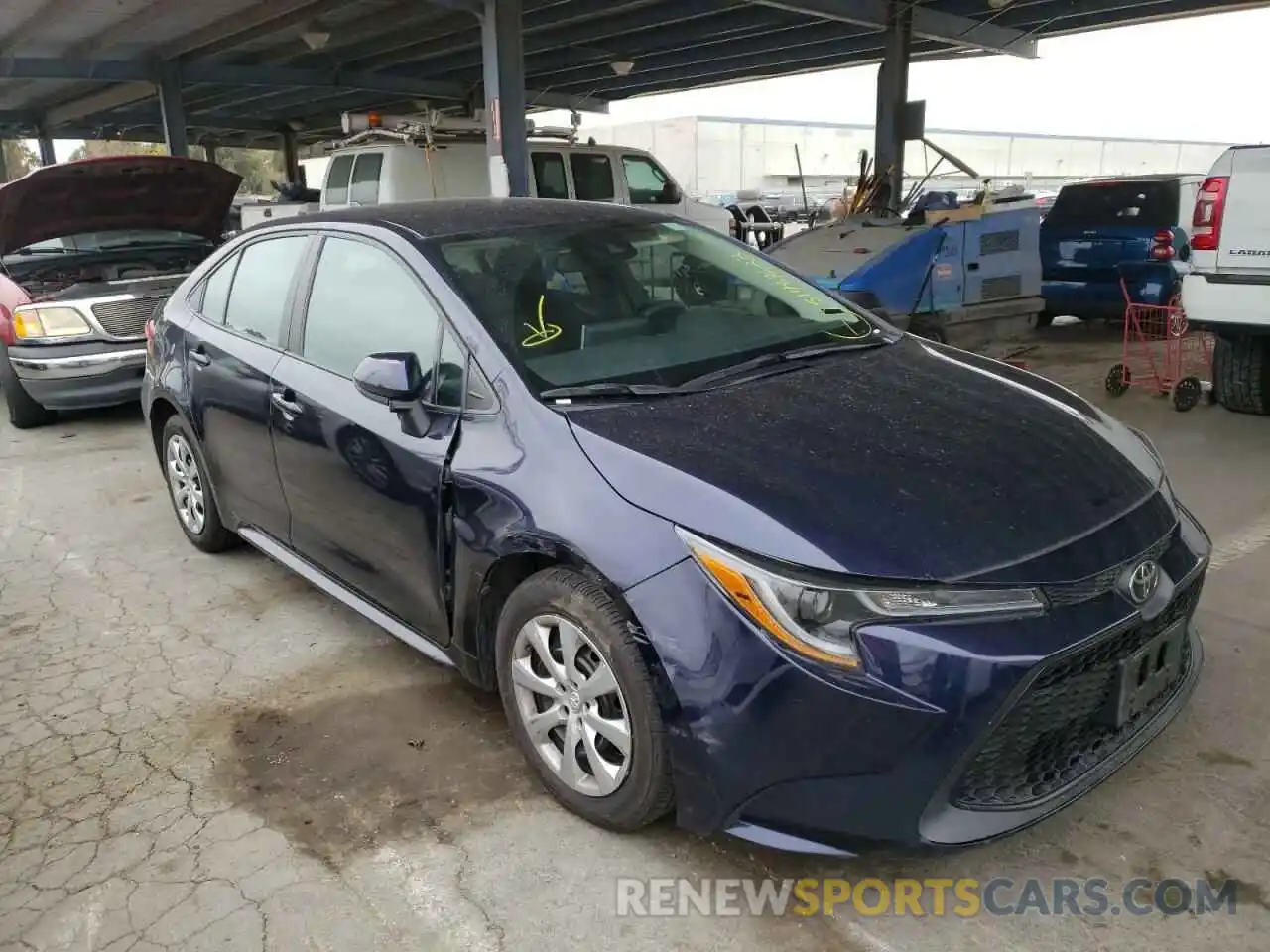 1 Photograph of a damaged car 5YFEPRAE9LP101760 TOYOTA COROLLA 2020