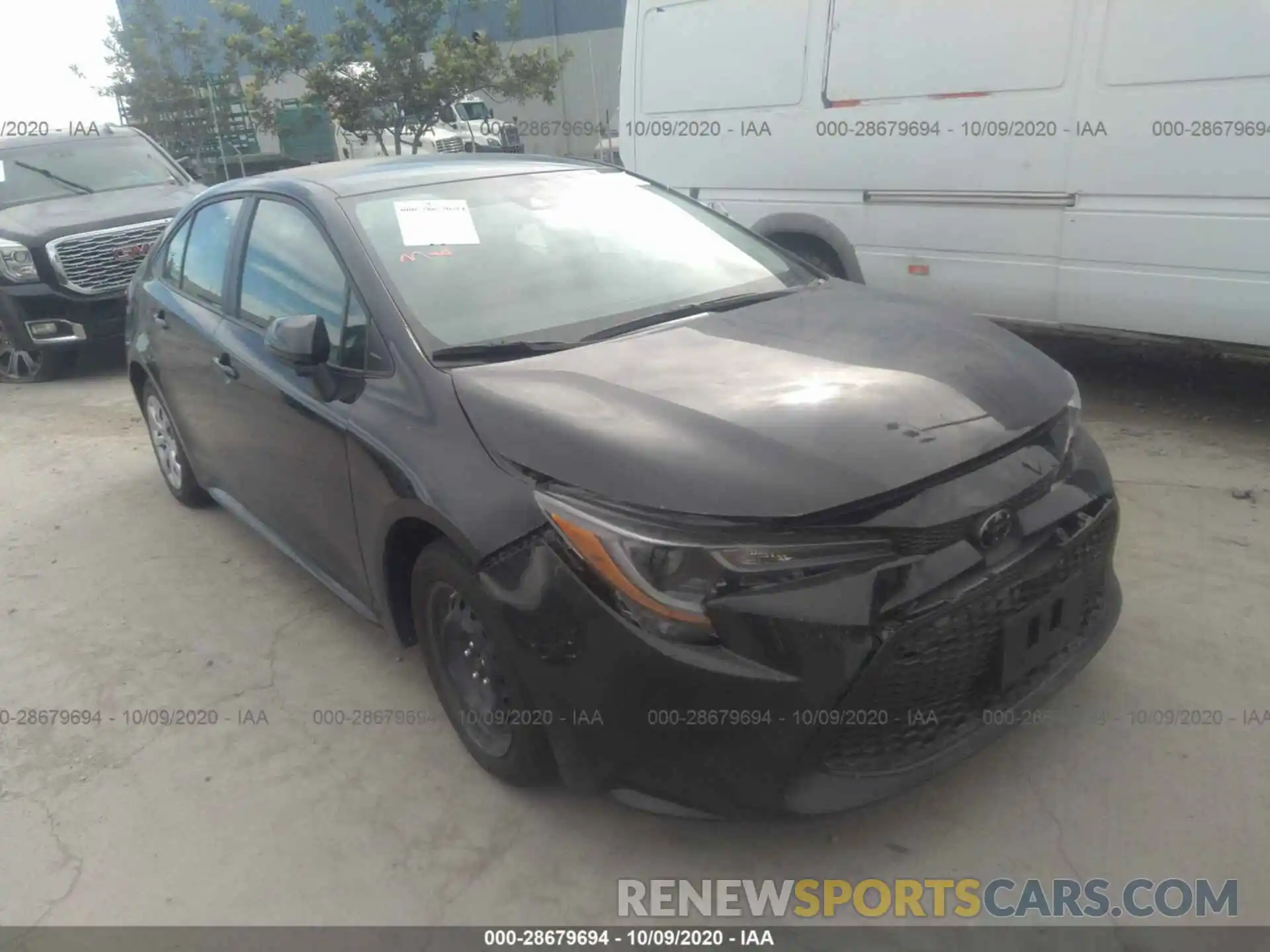 1 Photograph of a damaged car 5YFEPRAE9LP101970 TOYOTA COROLLA 2020