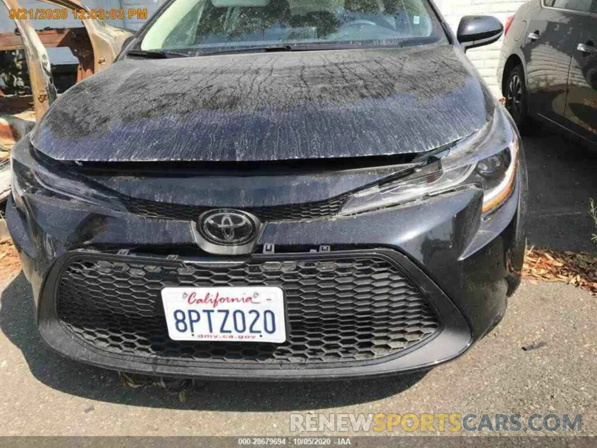 13 Photograph of a damaged car 5YFEPRAE9LP101970 TOYOTA COROLLA 2020