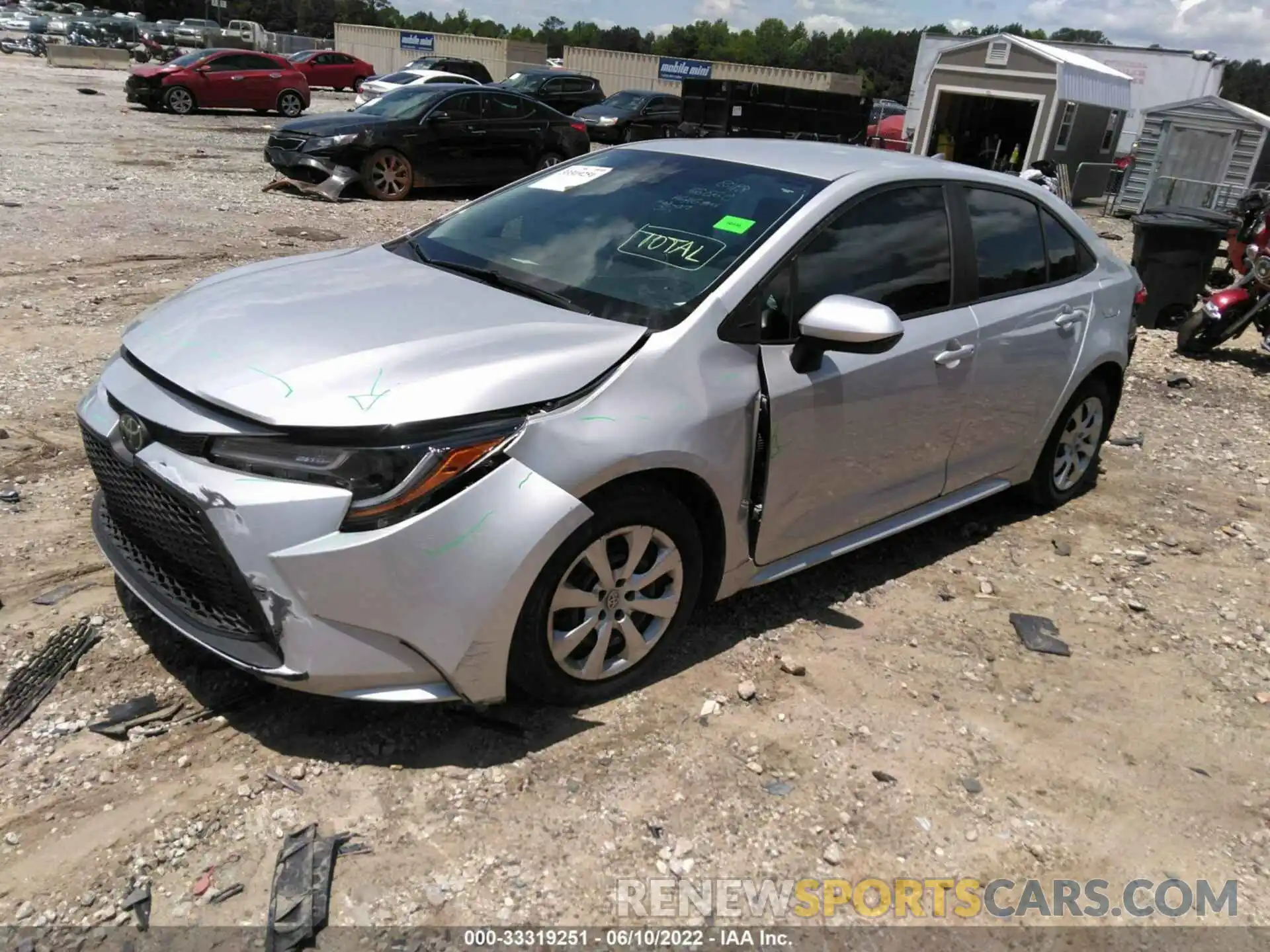 2 Photograph of a damaged car 5YFEPRAE9LP102424 TOYOTA COROLLA 2020