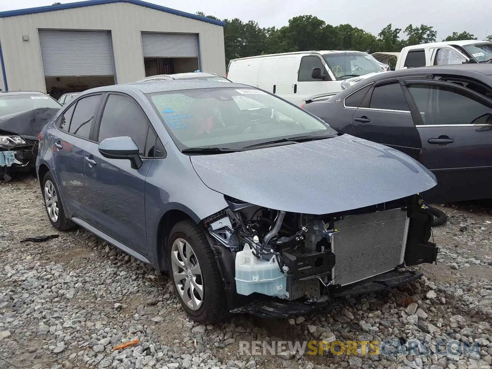 1 Photograph of a damaged car 5YFEPRAE9LP103556 TOYOTA COROLLA 2020