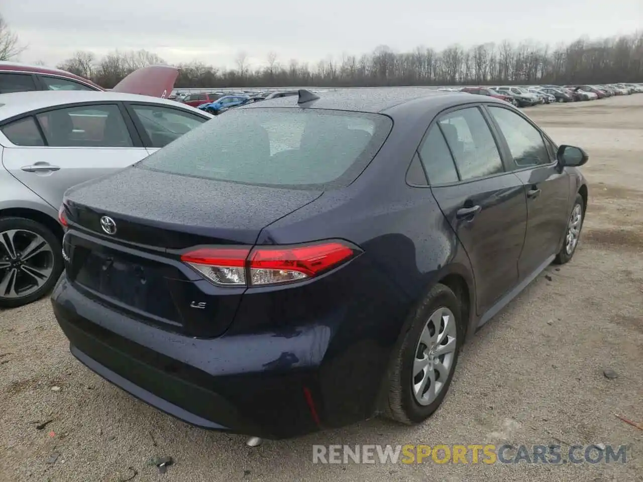 4 Photograph of a damaged car 5YFEPRAE9LP103881 TOYOTA COROLLA 2020