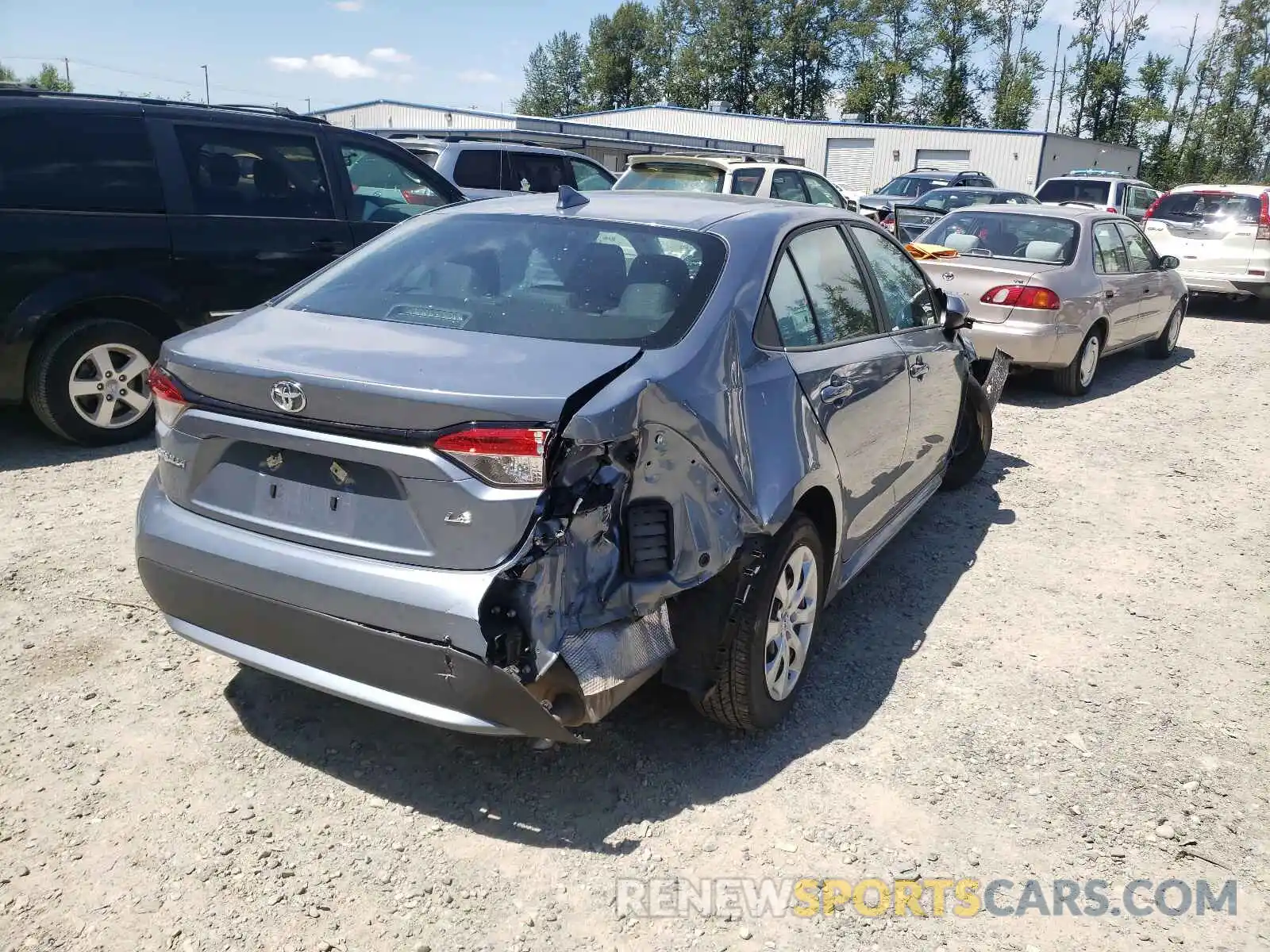 4 Photograph of a damaged car 5YFEPRAE9LP104805 TOYOTA COROLLA 2020