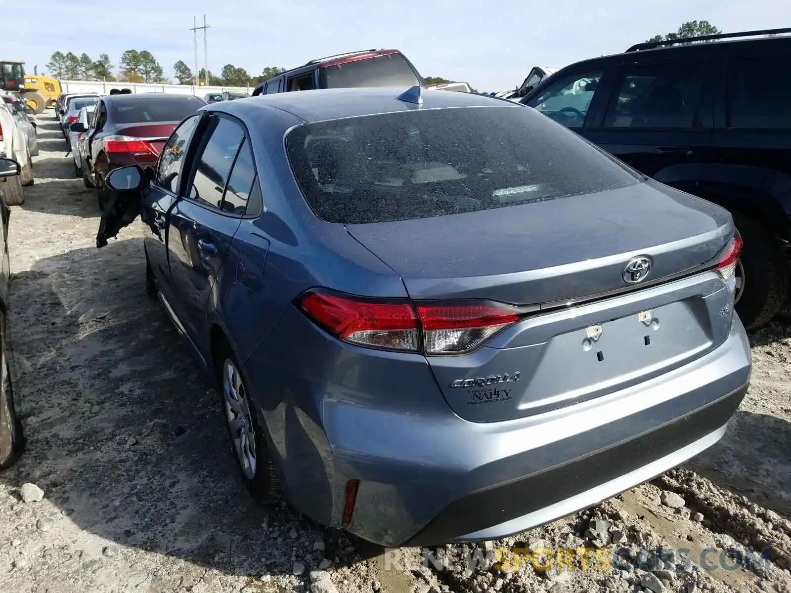 3 Photograph of a damaged car 5YFEPRAE9LP105064 TOYOTA COROLLA 2020