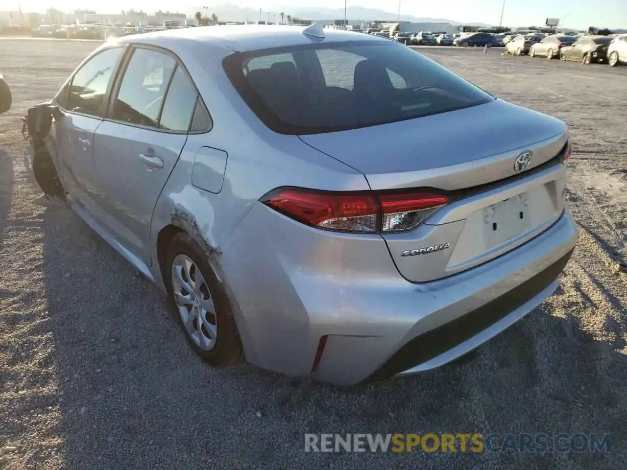 3 Photograph of a damaged car 5YFEPRAE9LP105257 TOYOTA COROLLA 2020