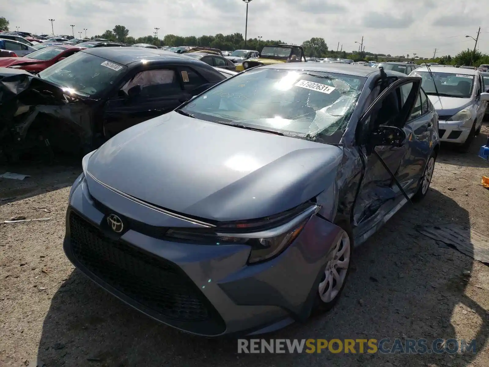 2 Photograph of a damaged car 5YFEPRAE9LP105341 TOYOTA COROLLA 2020