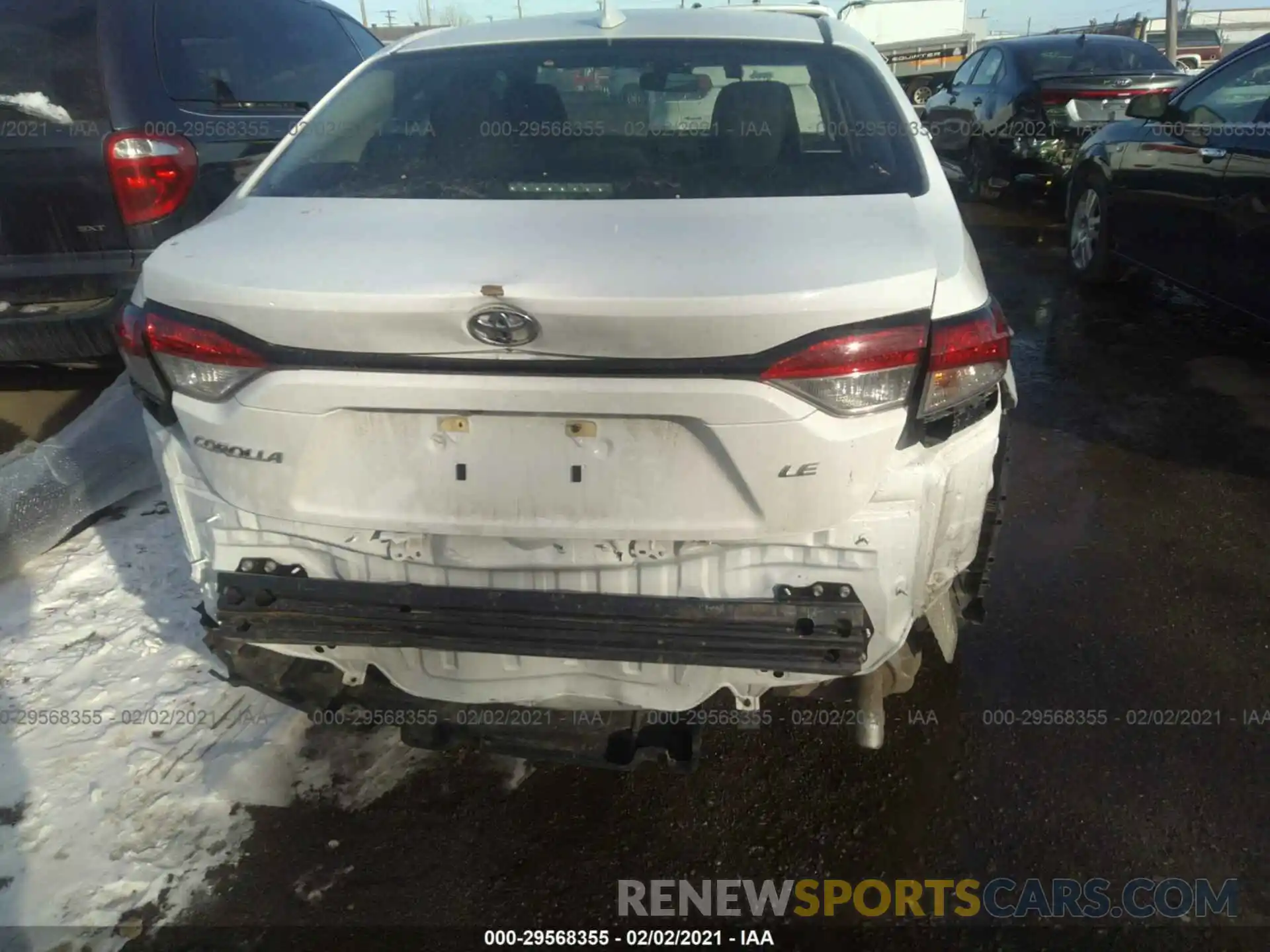 6 Photograph of a damaged car 5YFEPRAE9LP106649 TOYOTA COROLLA 2020