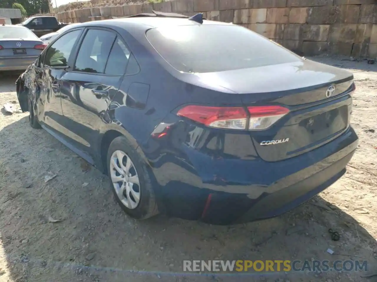 3 Photograph of a damaged car 5YFEPRAE9LP108417 TOYOTA COROLLA 2020